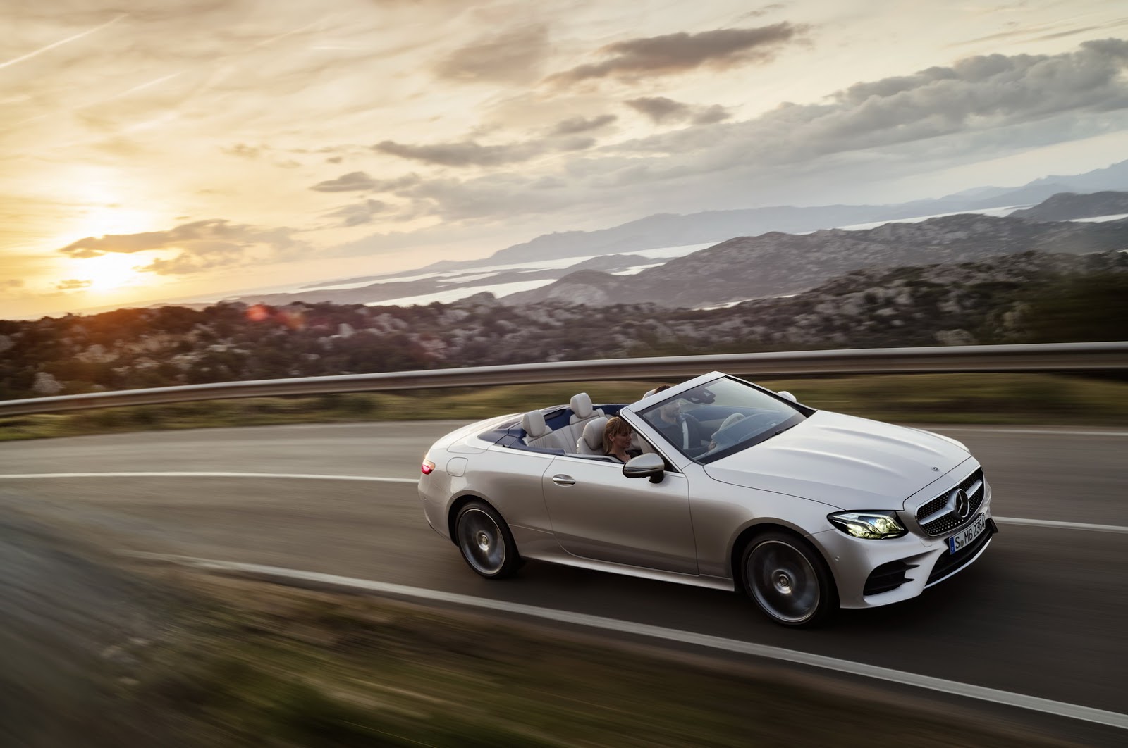 2018-Mercedes-E-Class-Convertible-6.jpg