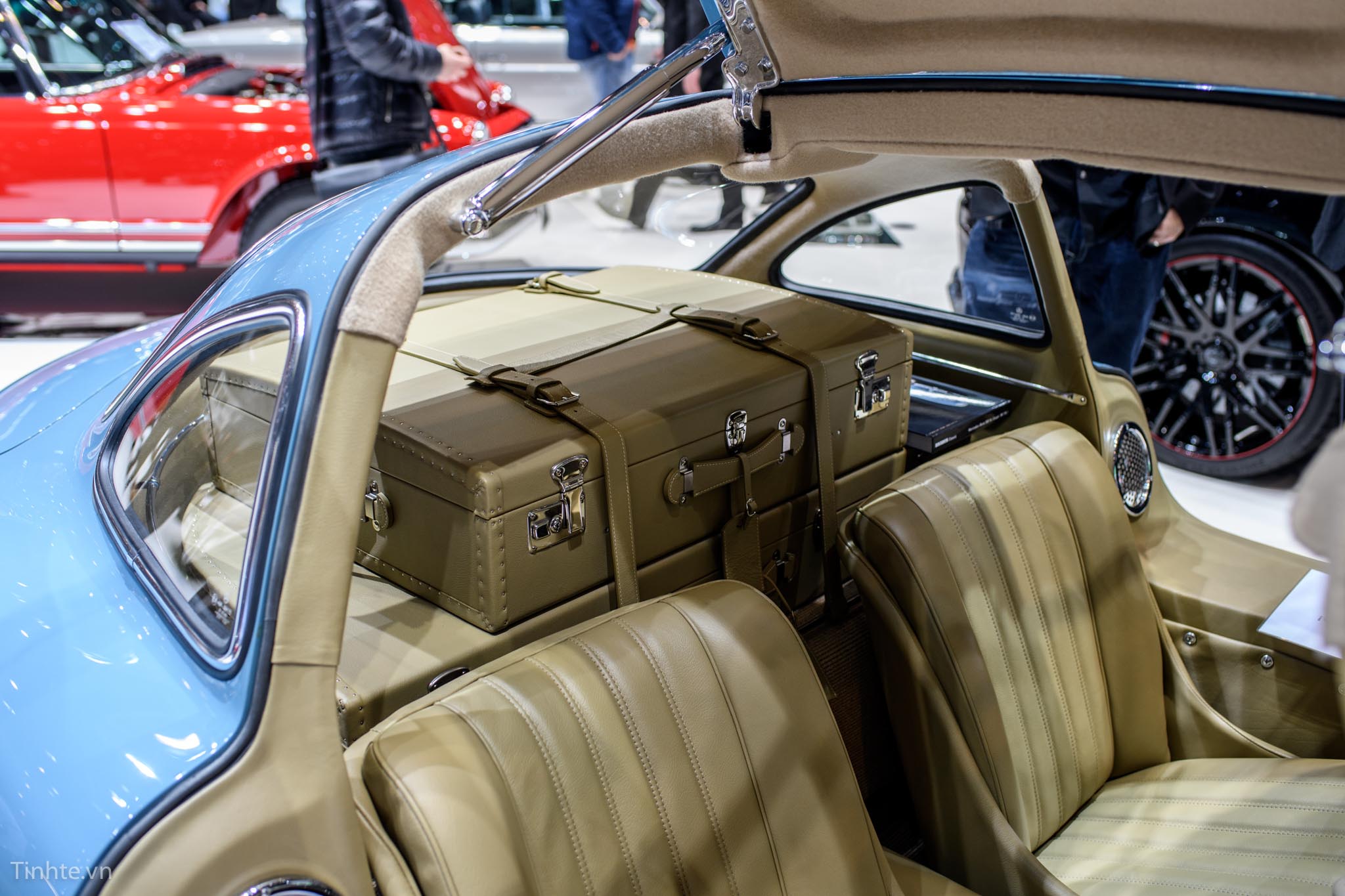 Brabus-Classic-300SL-4.jpg