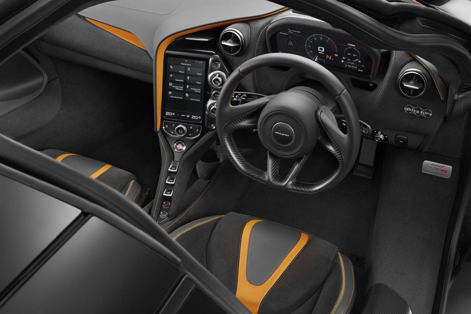 McLaren 720S-26-Interior copy.jpg