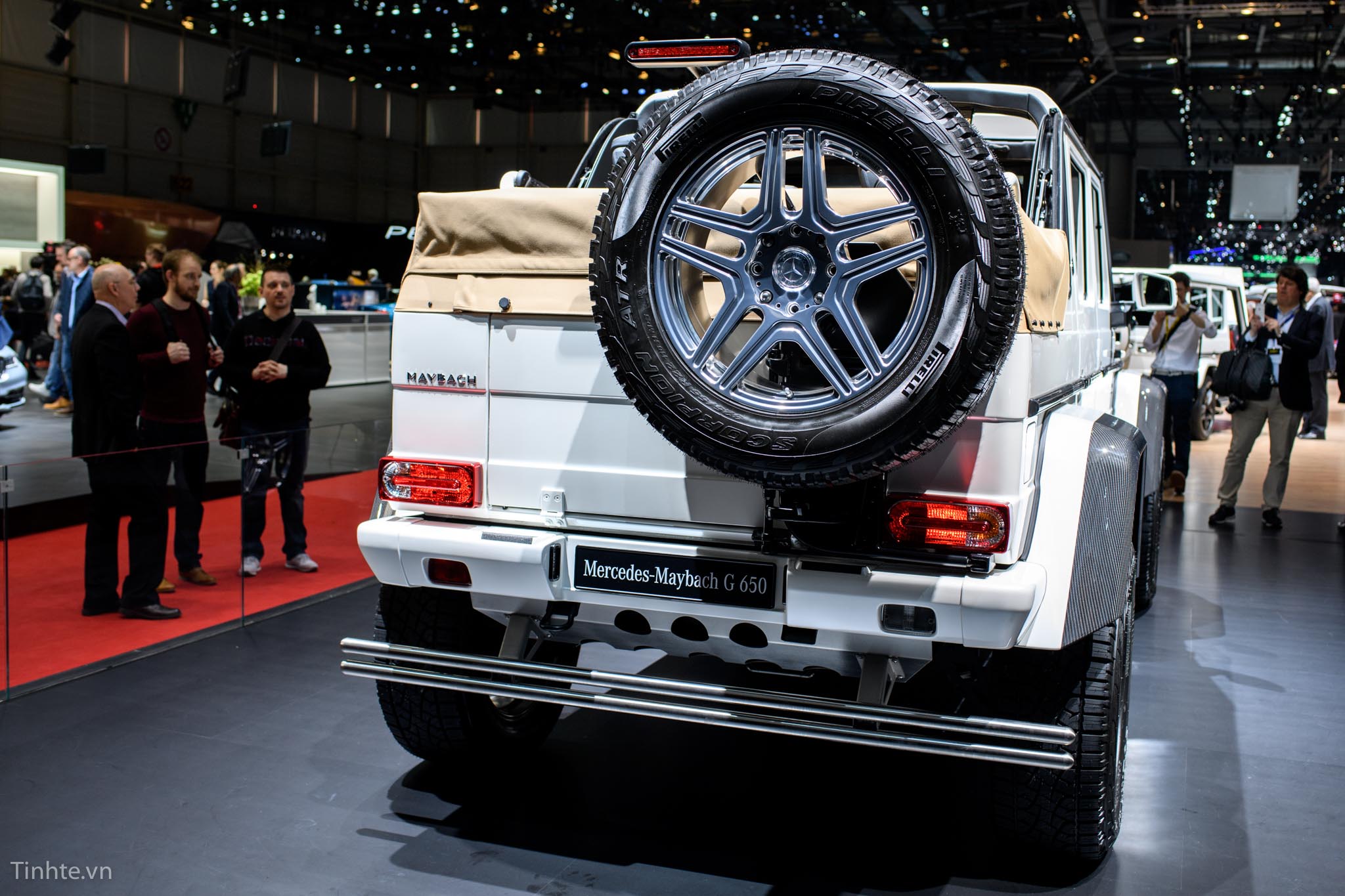 Mercedes-Maybach-G650-2.jpg