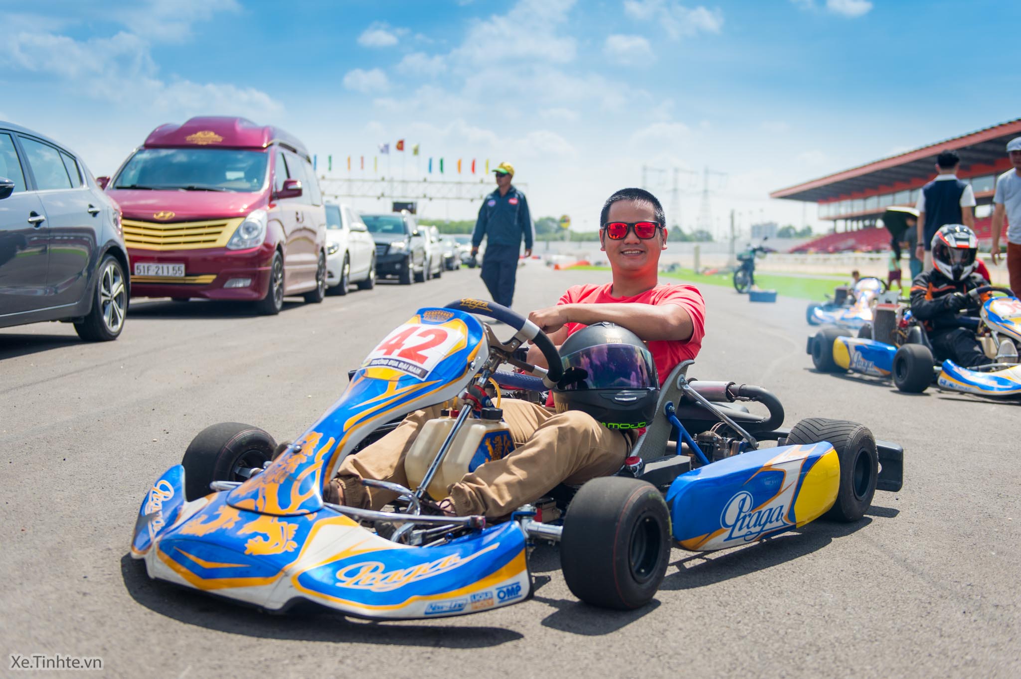 Xe.Tinhte.vn-Dua-xe-Go-Kart-Dai-Nam-1.jpg