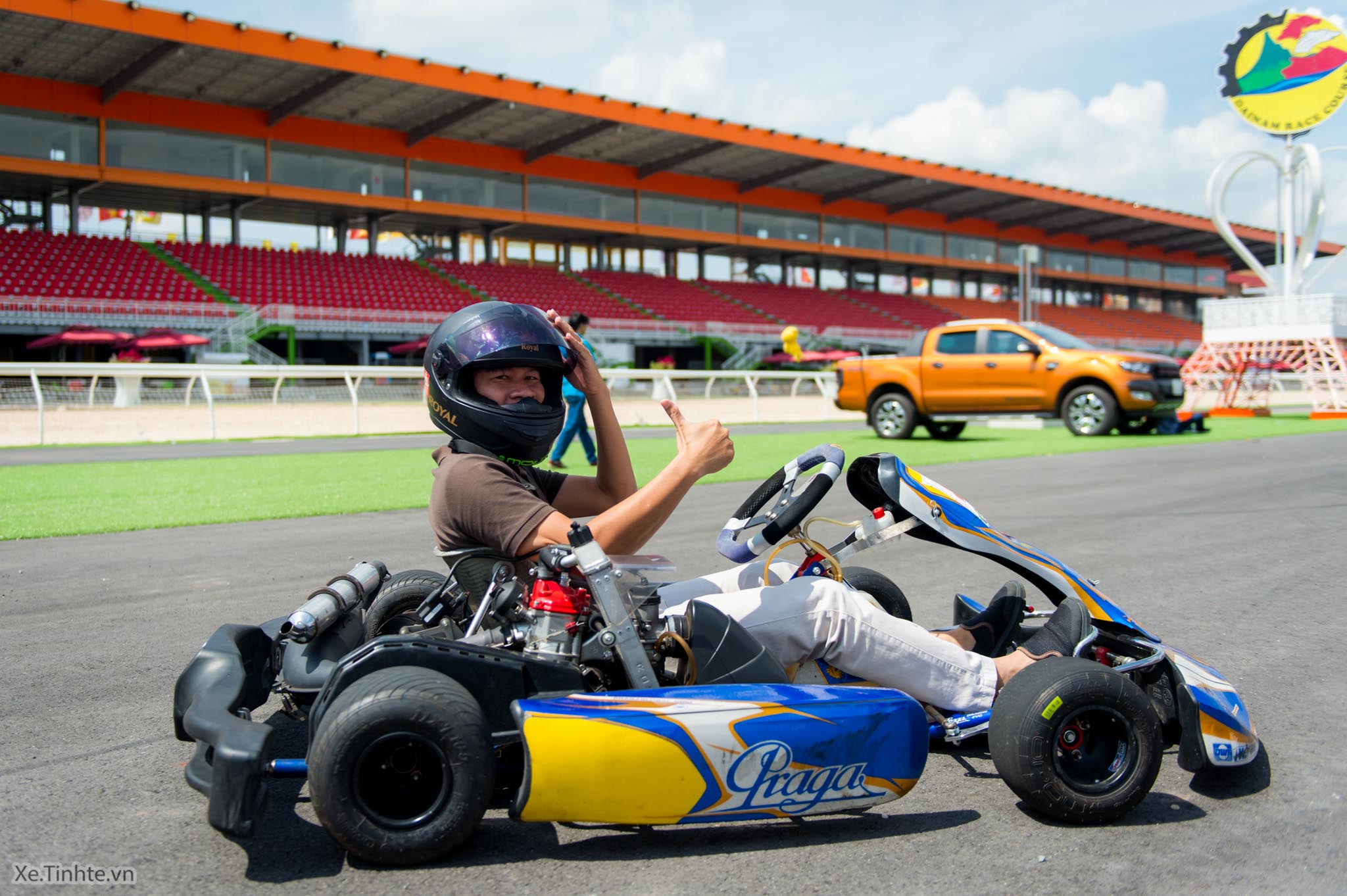 Xe.Tinhte.vn-Dua-xe-Go-Kart-Dai-Nam-13.jpg