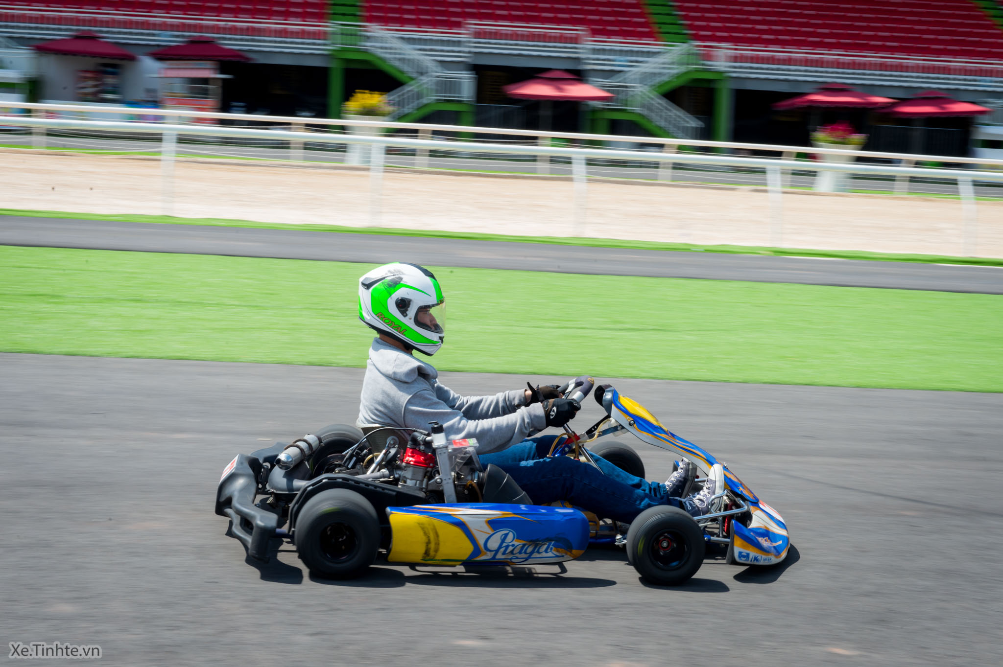 Xe.Tinhte.vn-Dua-xe-Go-Kart-Dai-Nam-14.jpg