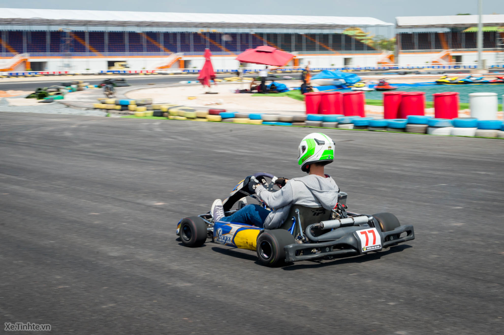 Xe.Tinhte.vn-Dua-xe-Go-Kart-Dai-Nam-16.jpg