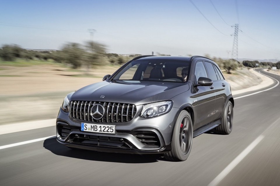 MB-AMG-GLC-63-6.jpg