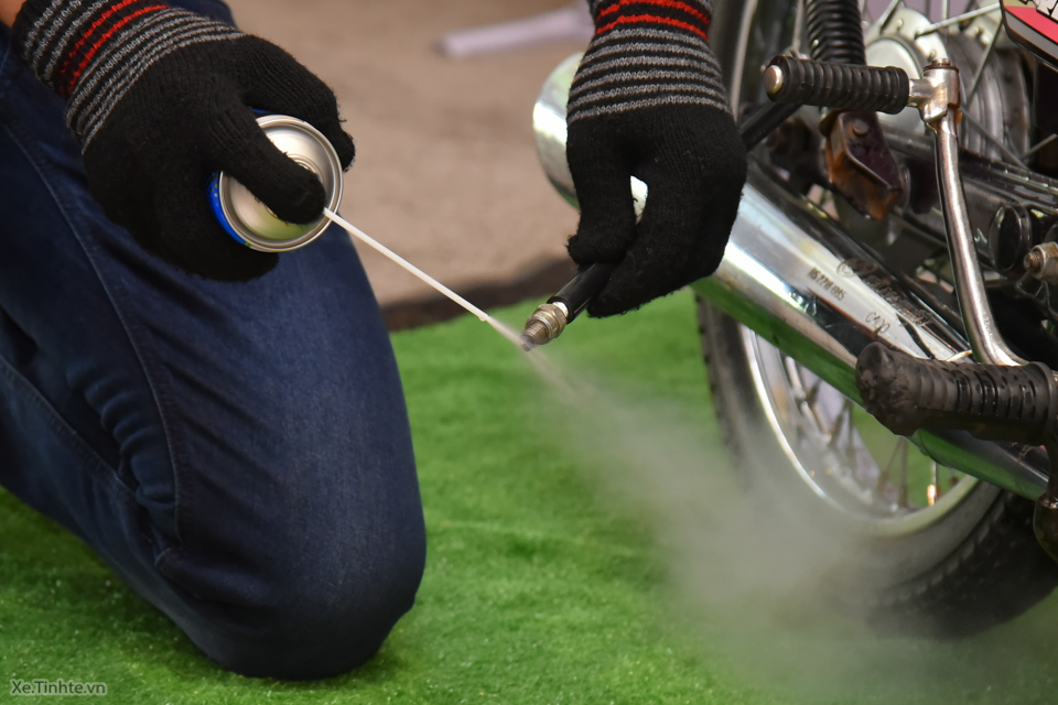 Xe.Tinhte.vn-Ngay-hoi-cham-soc-xe-may-6.jpg