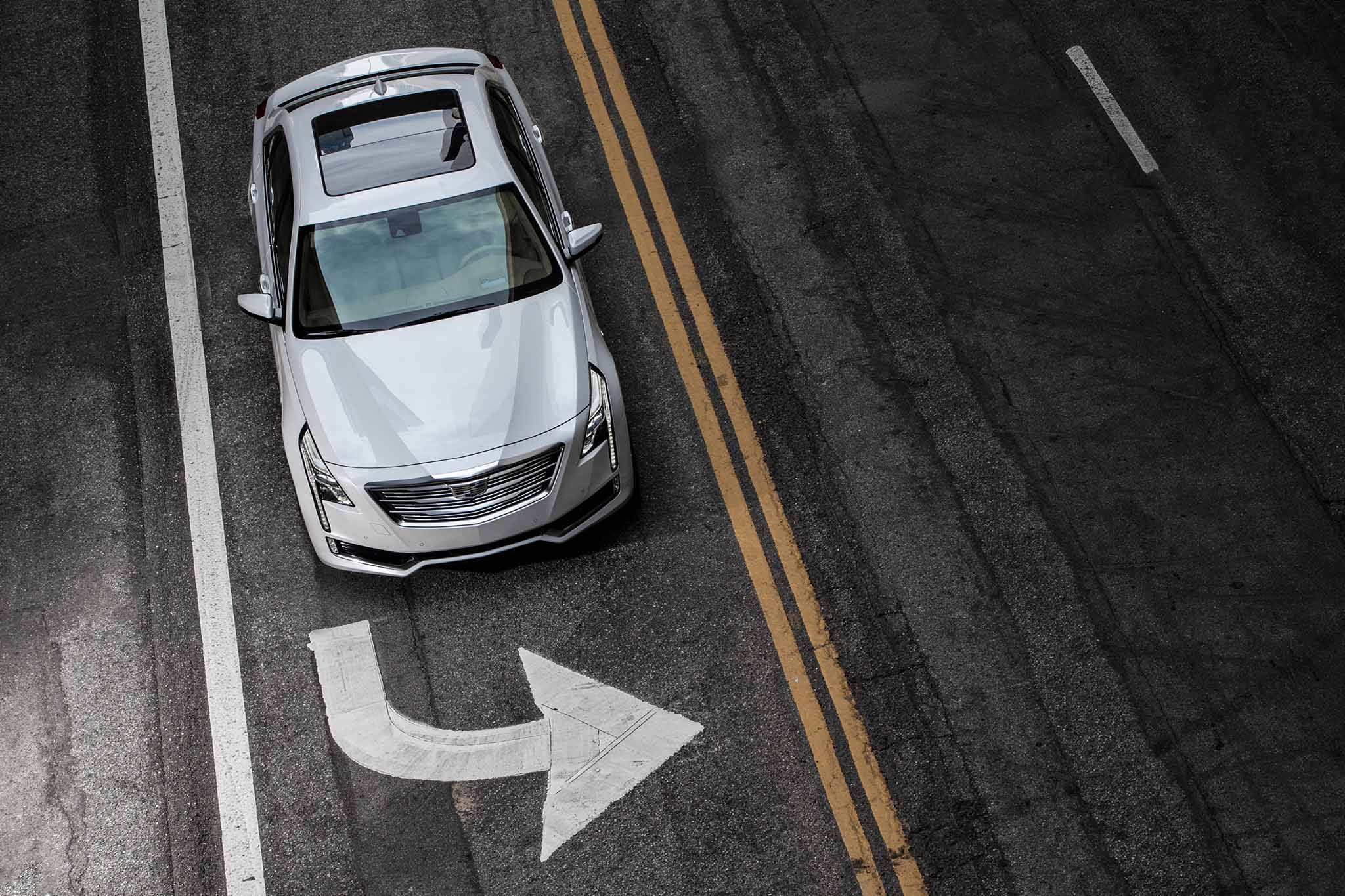 Cadillac CT6 2017 (2).jpg