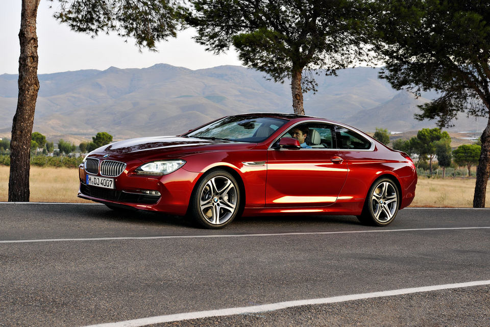 2012-BMW-6-Series-Coupe-82.jpg