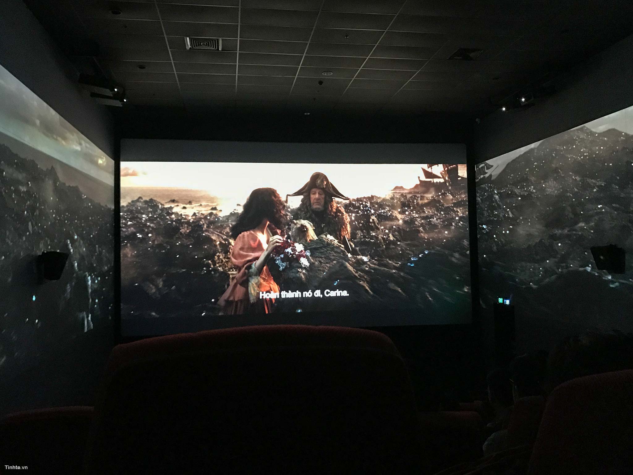 Trải nghiệm công nghệ màn hình đa diện Screen X của CGV: xem phim ...