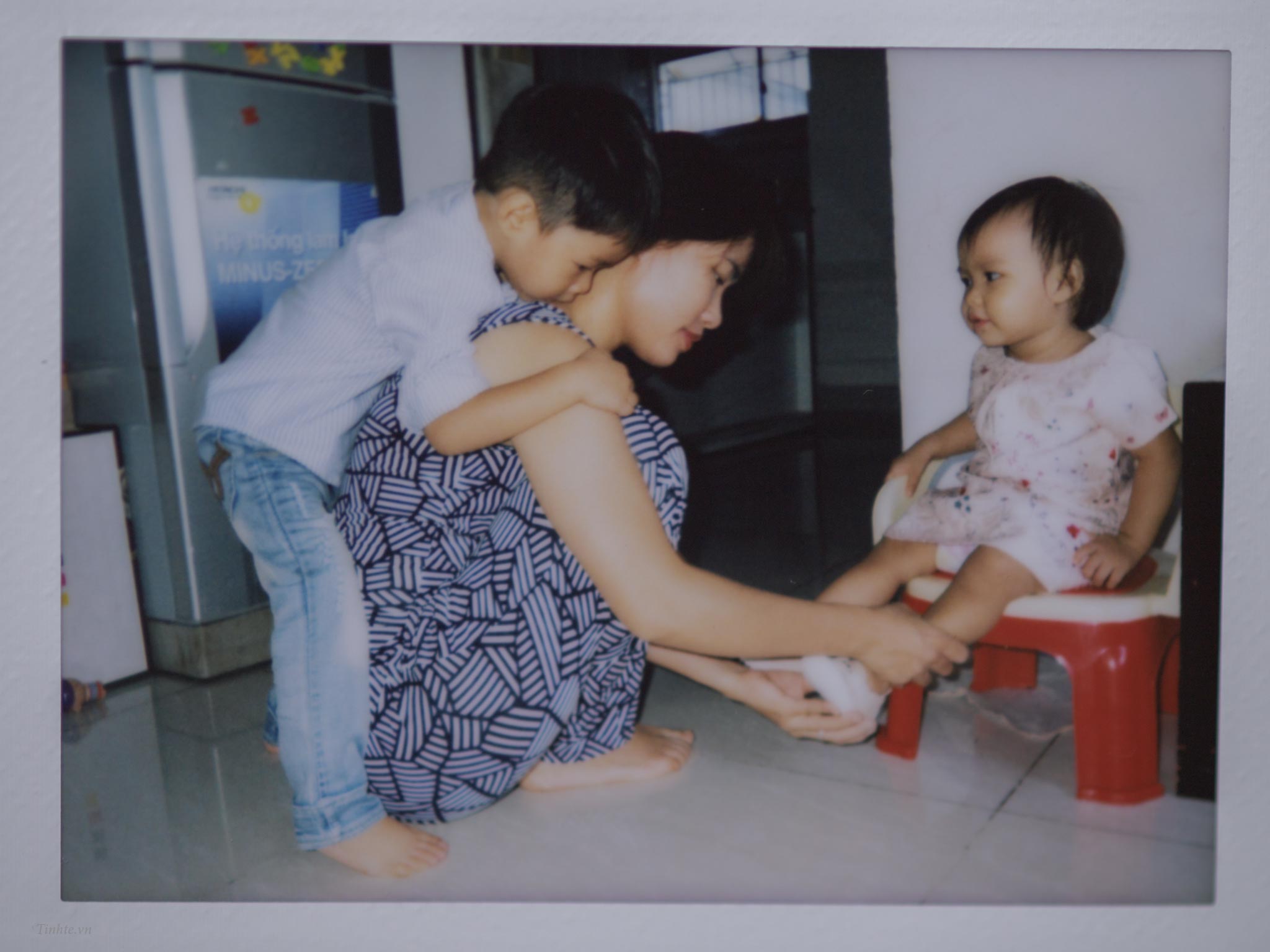 Leica_Sofort_camera.tinhte.vn_17.jpg