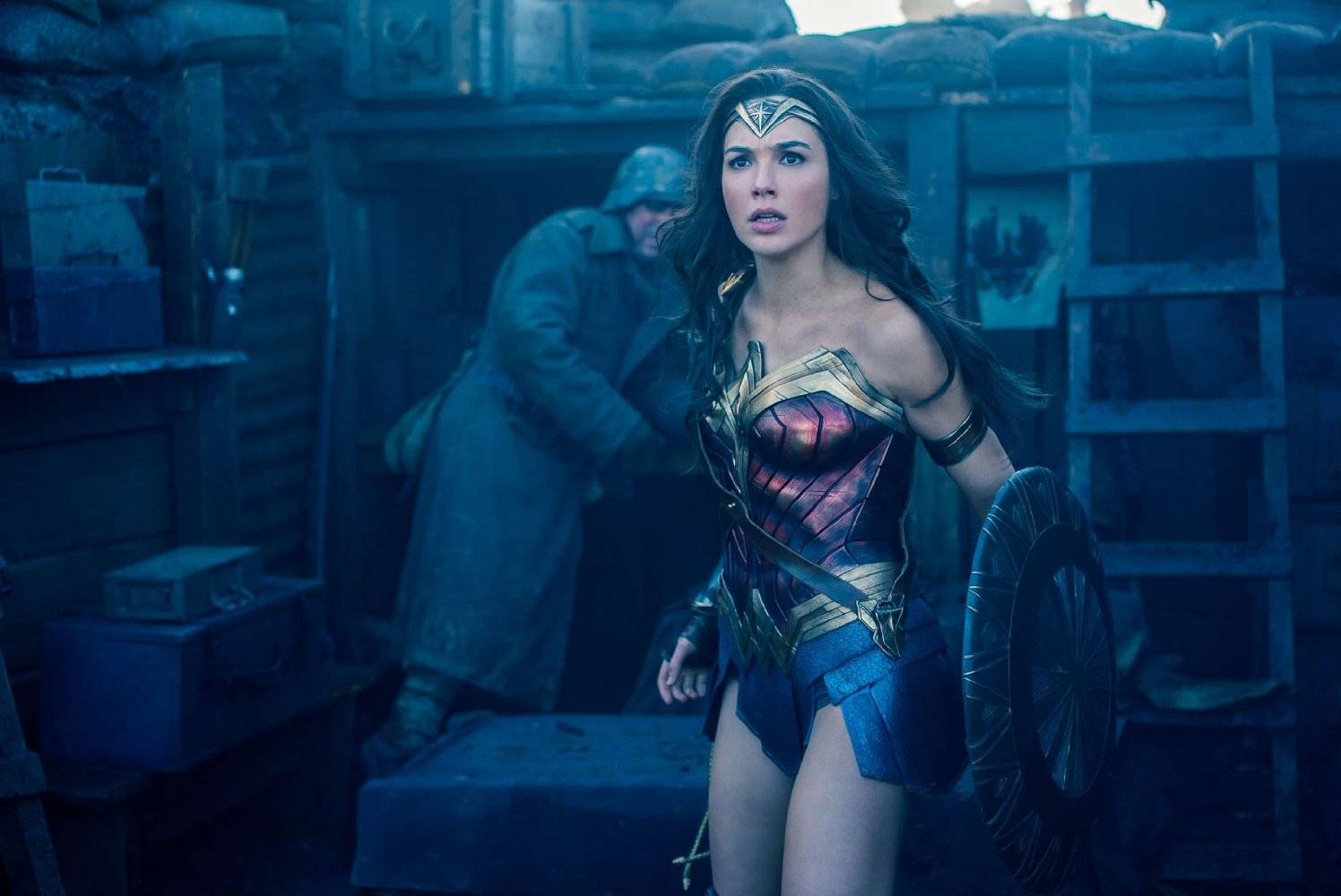 10 điều thú vị về Wonder Woman – Gal Gadot - ELLE Man