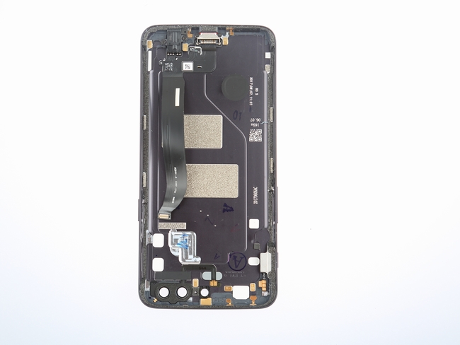 OnePlus-5-Teardown-8-600x400.jpg