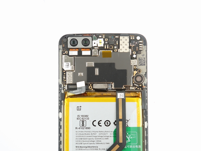 OnePlus-5-Teardown-13-600x400.jpg