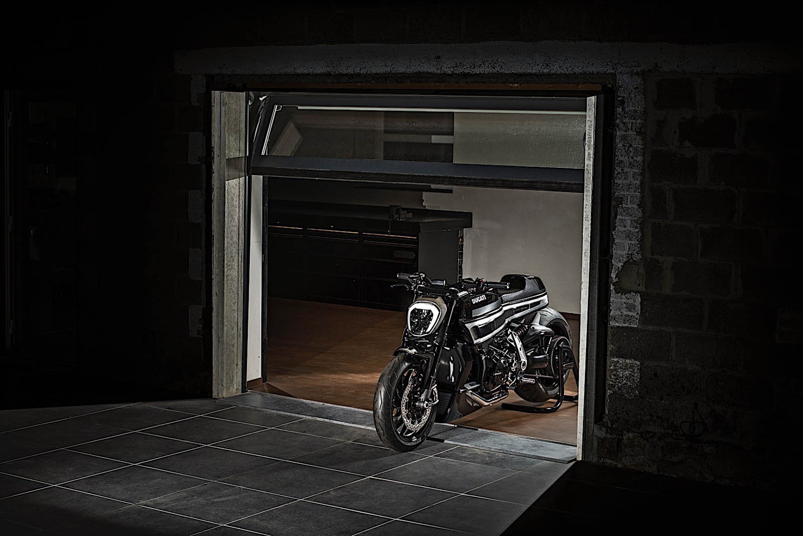 Krugger-XDiavel-05.jpg