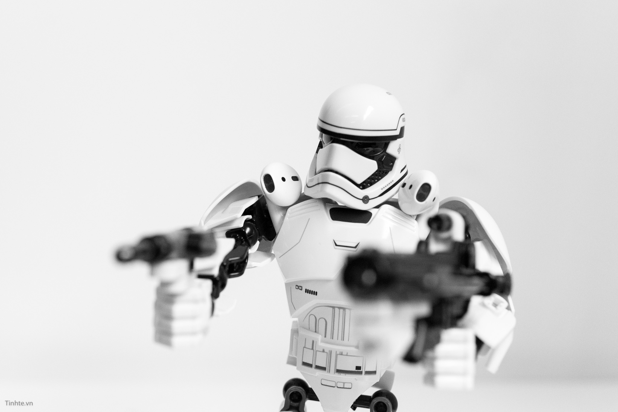 airpods-stormtrooper-tinhte-13.jpg