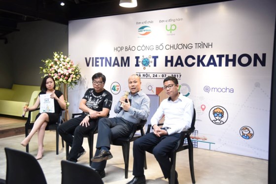 Vietnam hackthon 2017.jpg