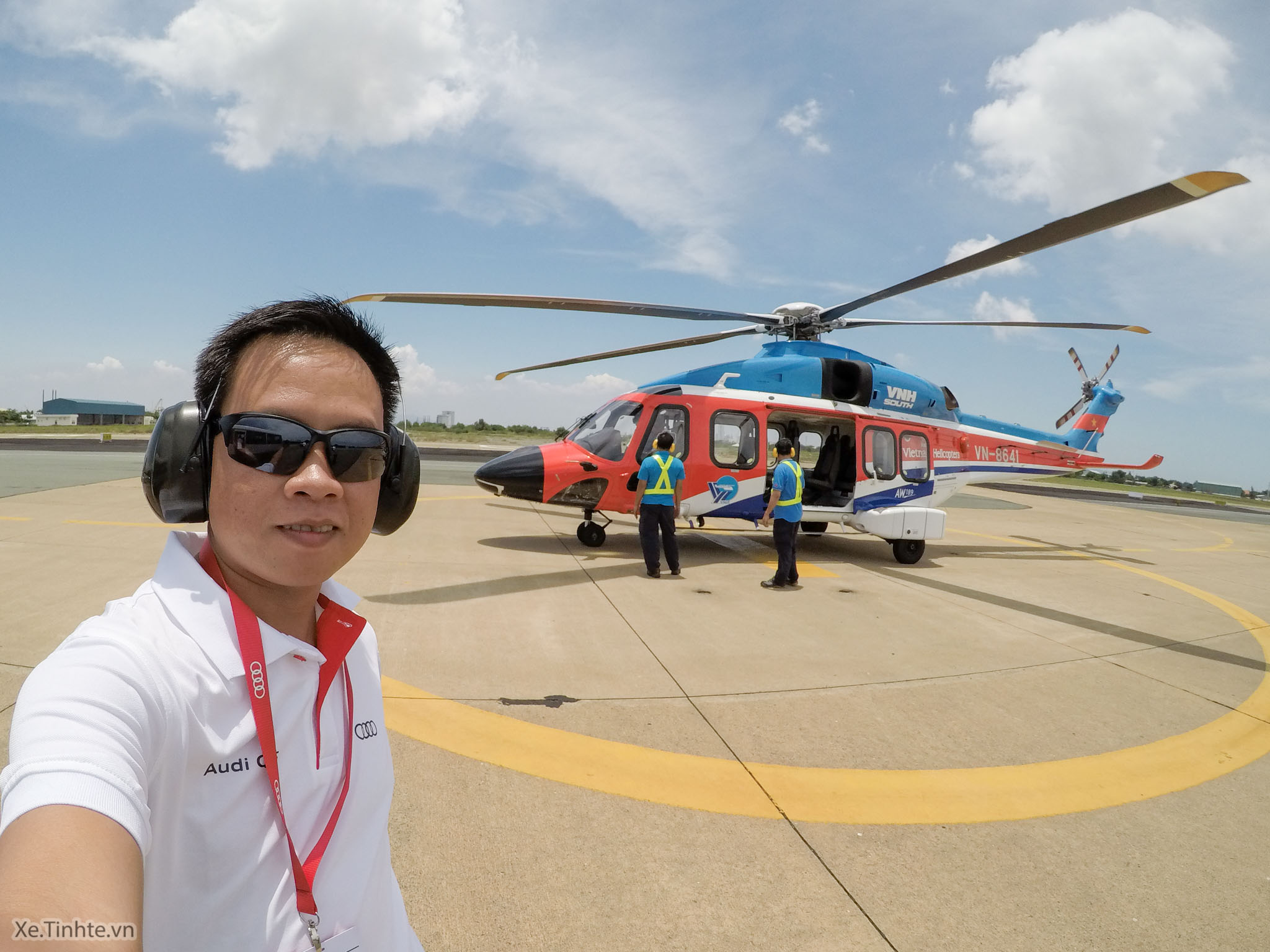 Xe.Tinhte.vn-Helicopter-in-Vung-Tau-7.jpg