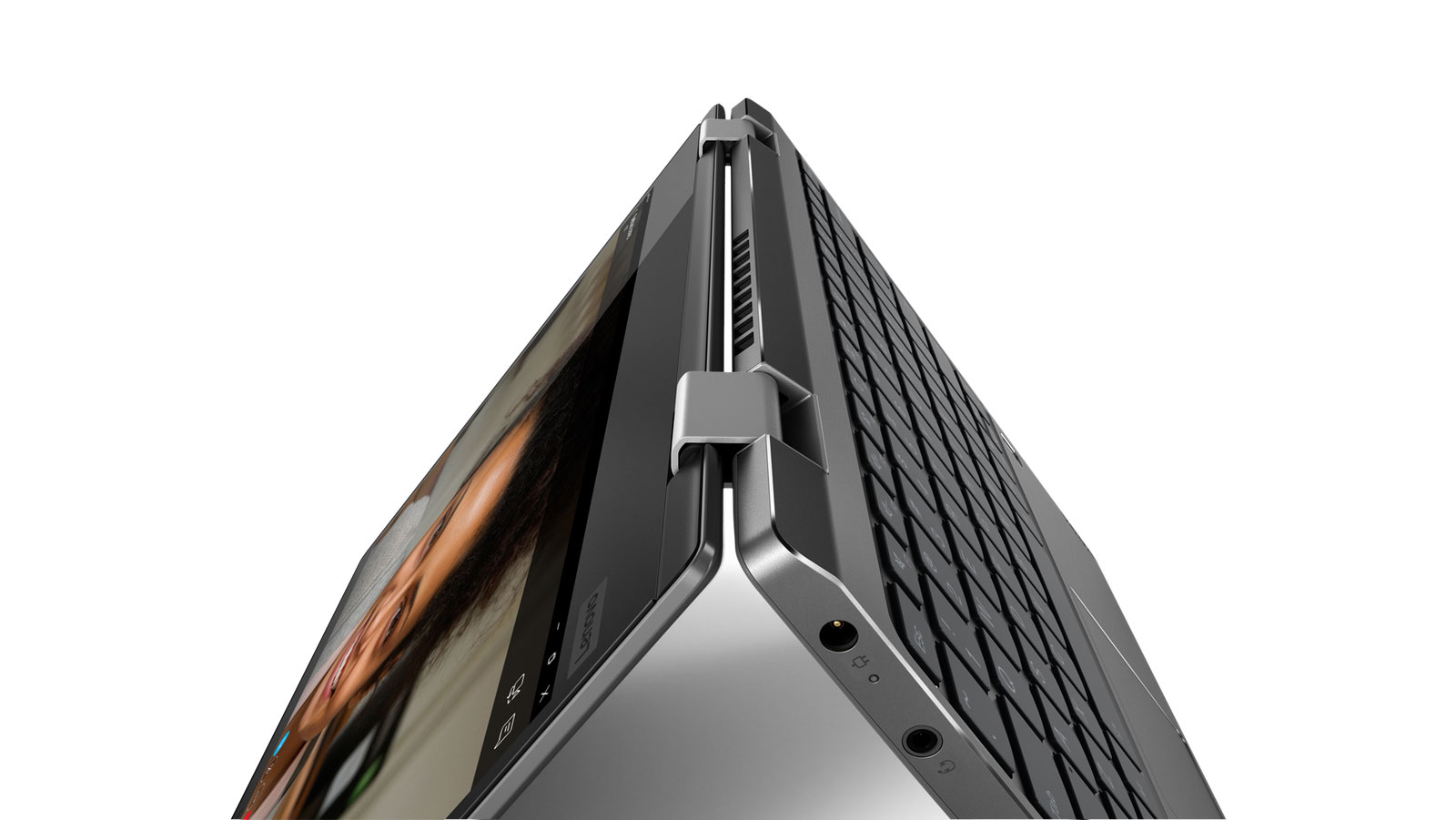 lenovo-yoga-720-10.jpg