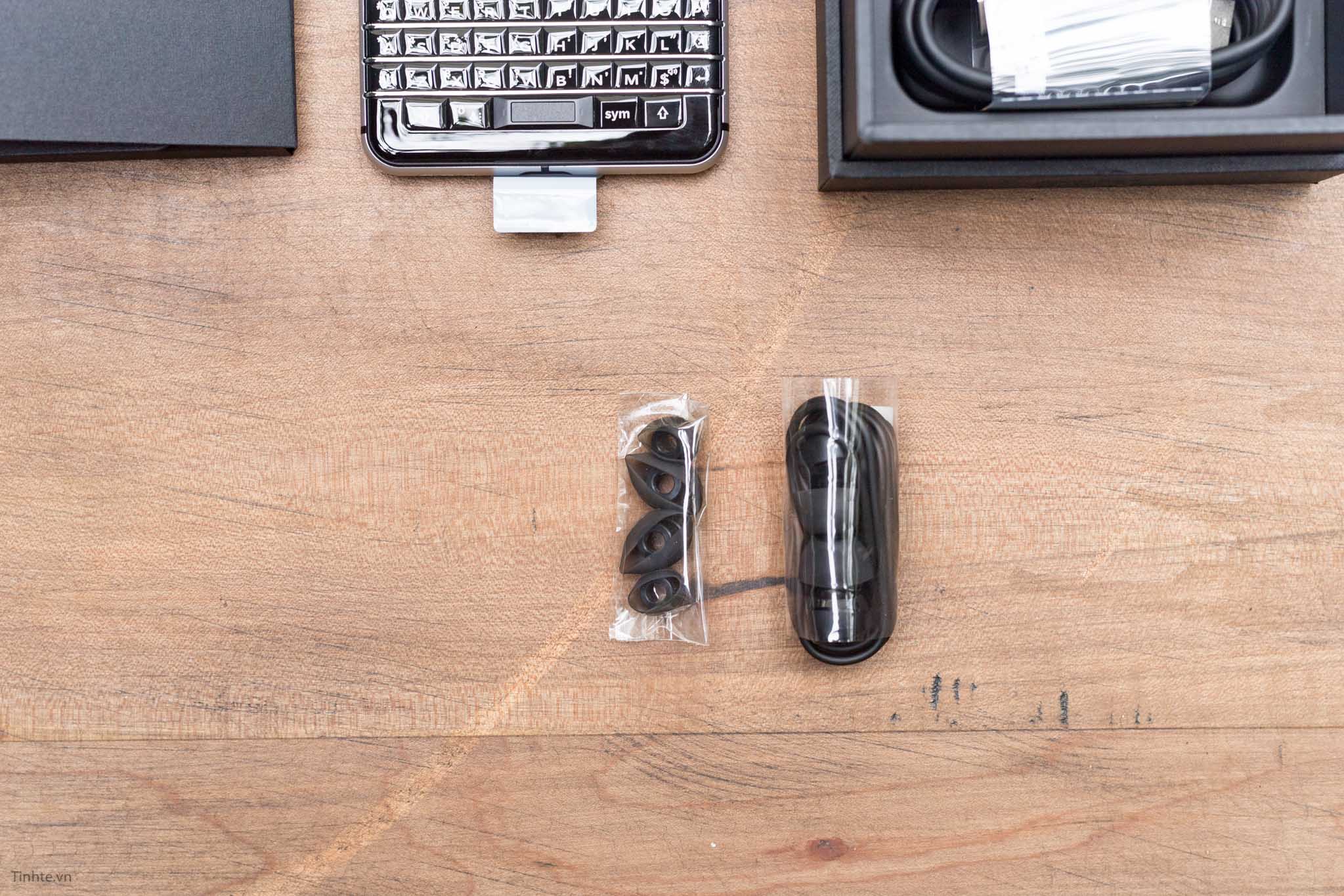BlackBerry-KEYone-tinhte-12.jpg