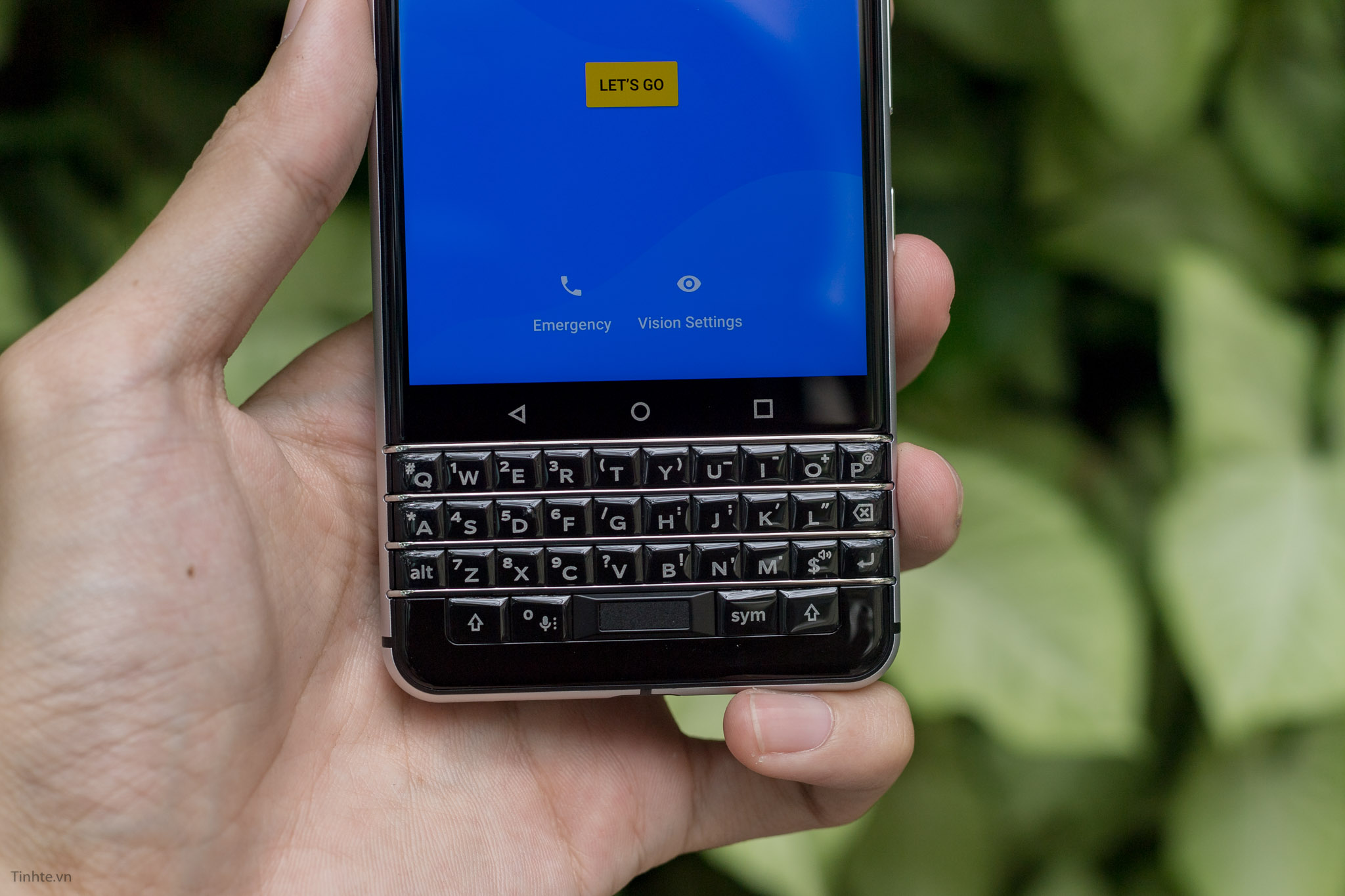 BlackBerry-KEYone-tinhte-15.jpg