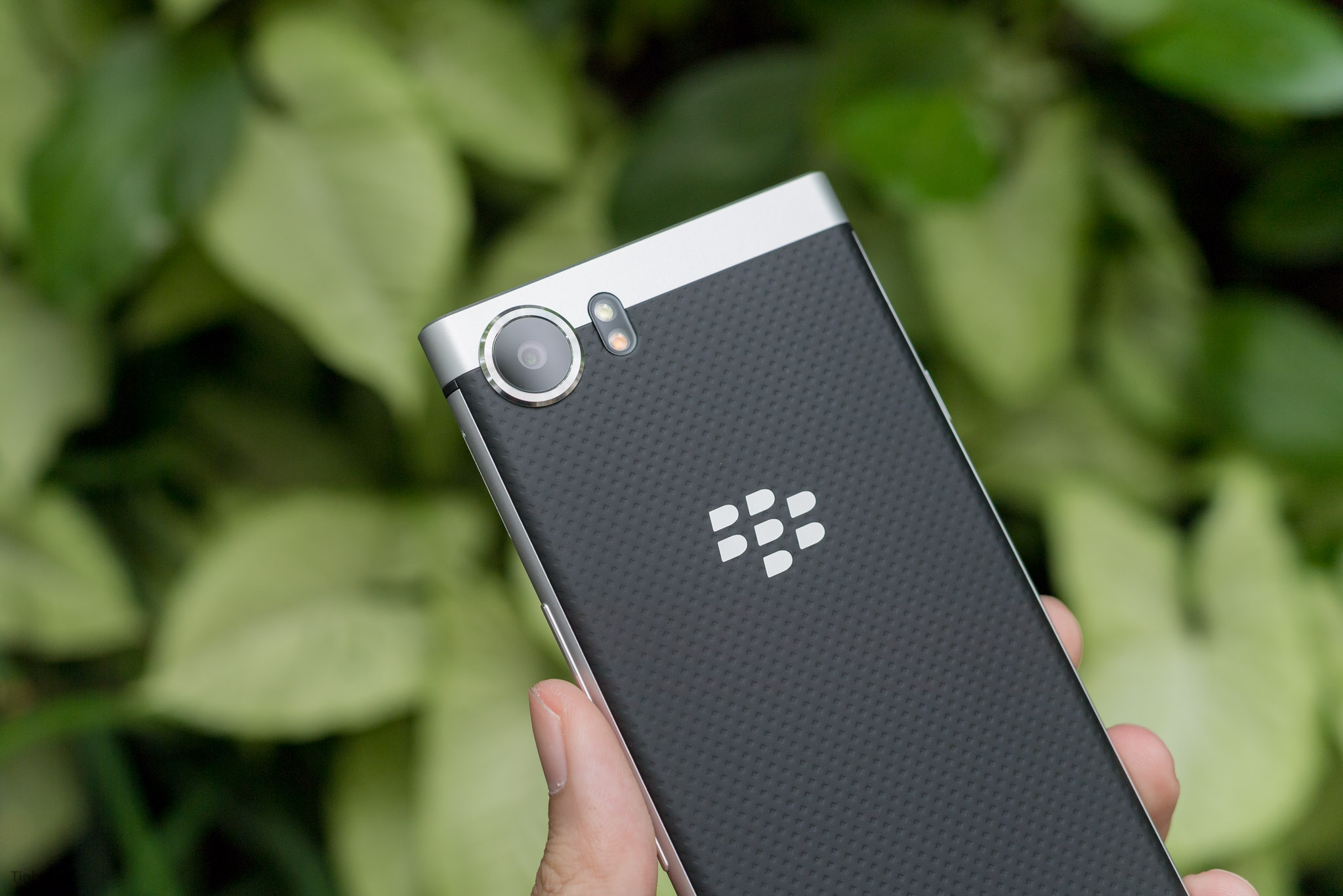 BlackBerry-KEYone-tinhte-26.jpg
