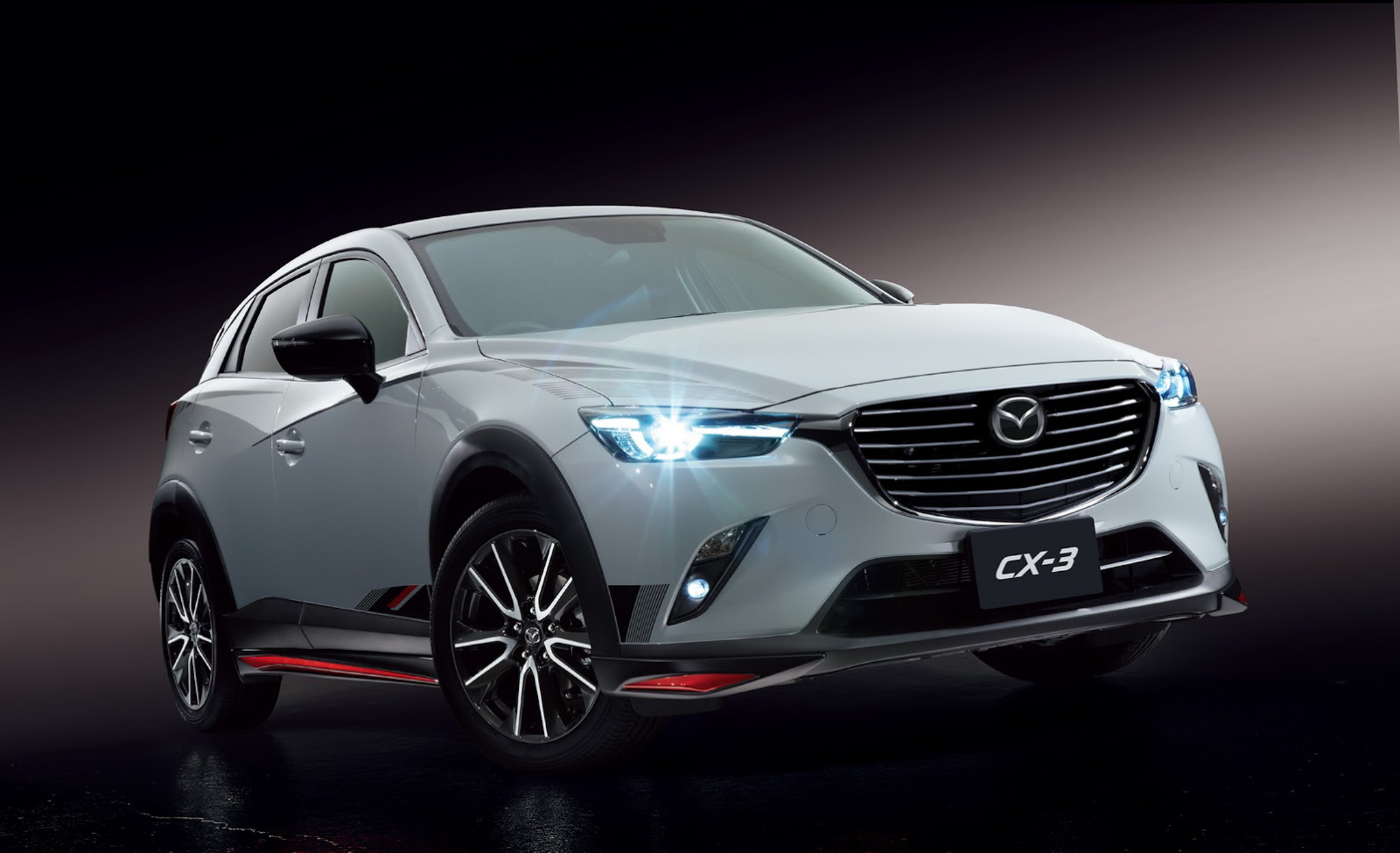 Xe.Tinhte.vn-Mazda-CX-5-CX-3-Accessories7.jpg