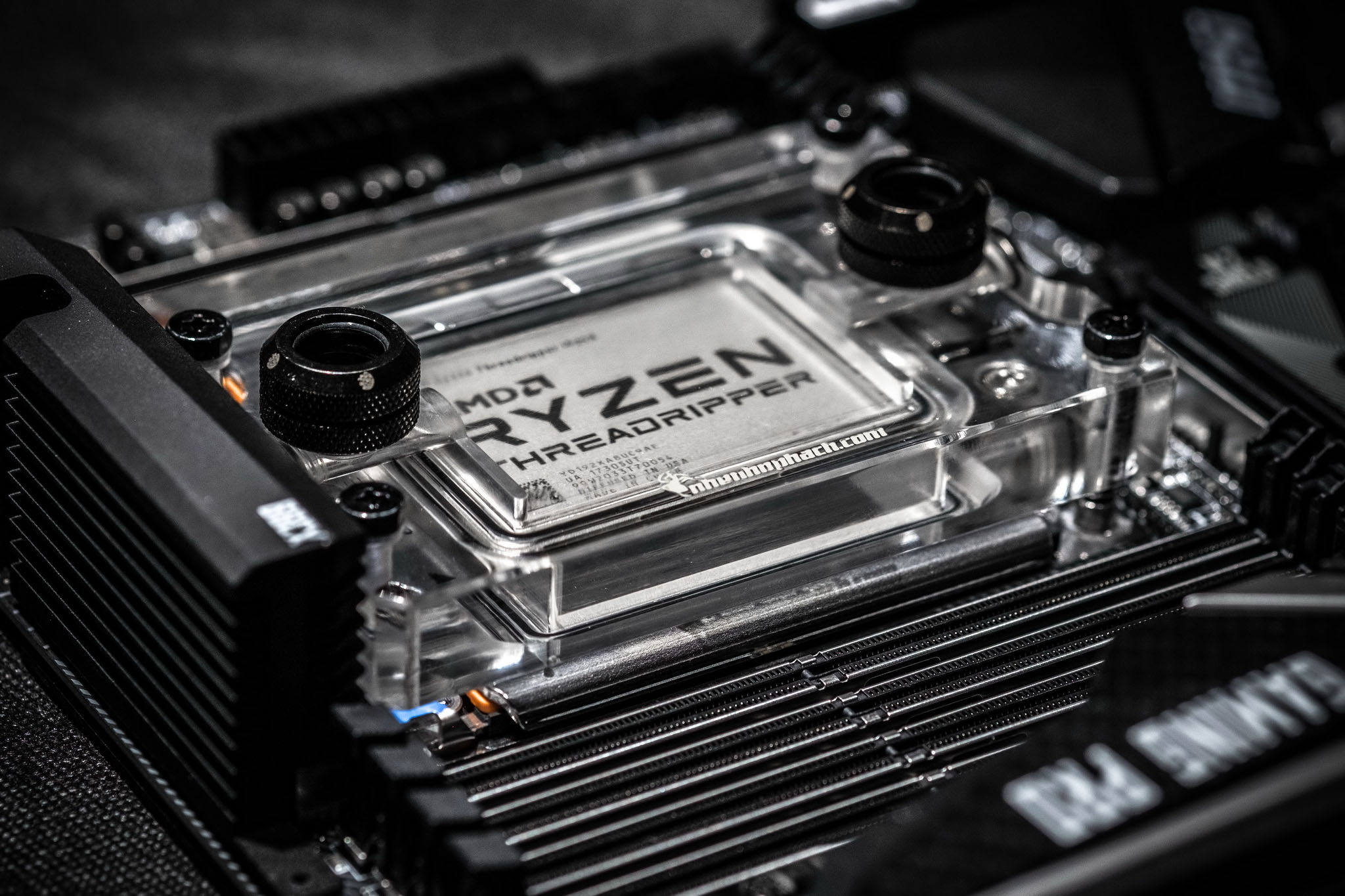 AMD Threadripper_tinhte.vn.jpg
