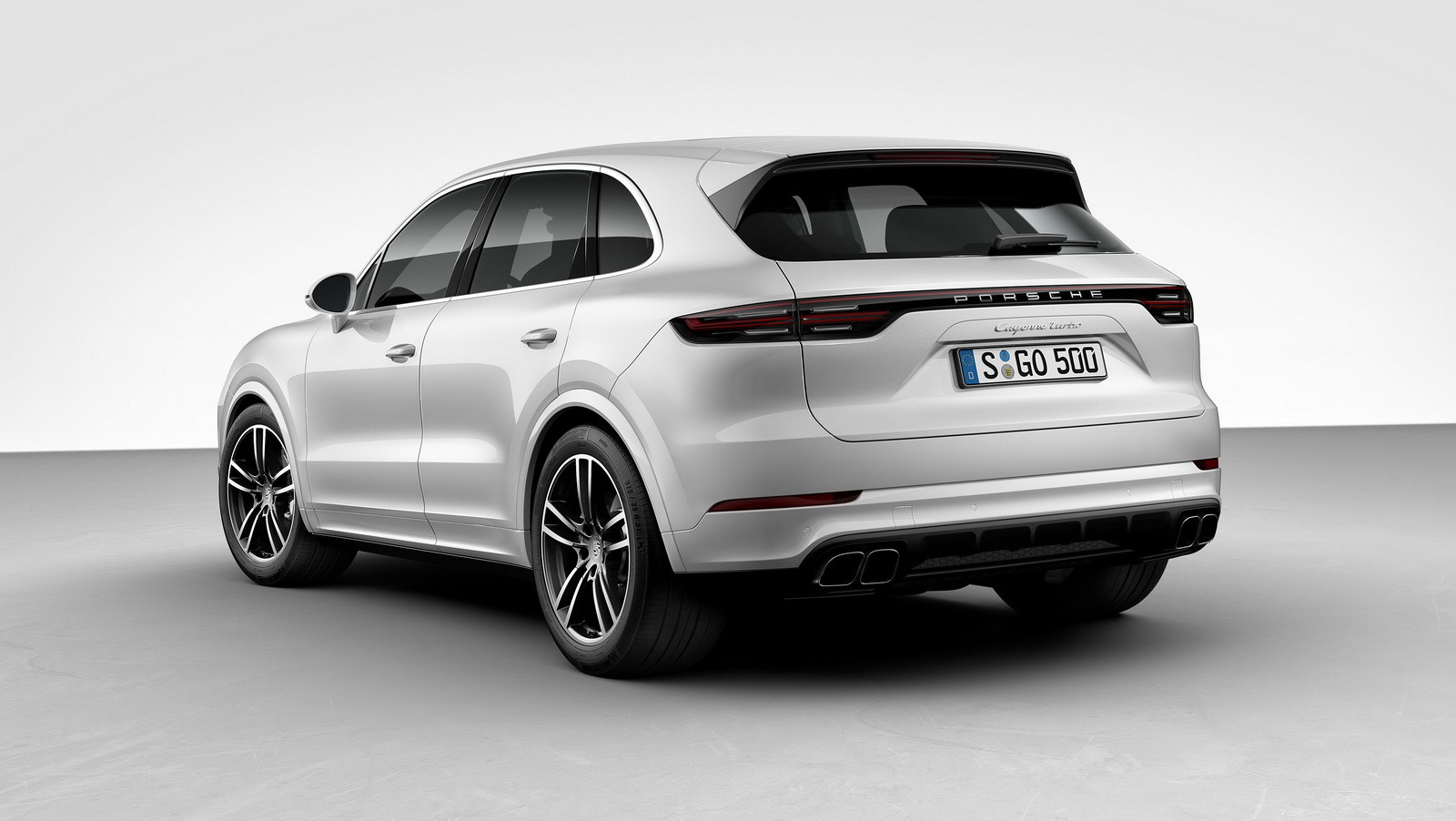 2018-porsche-cayenne-turbo-11.jpg