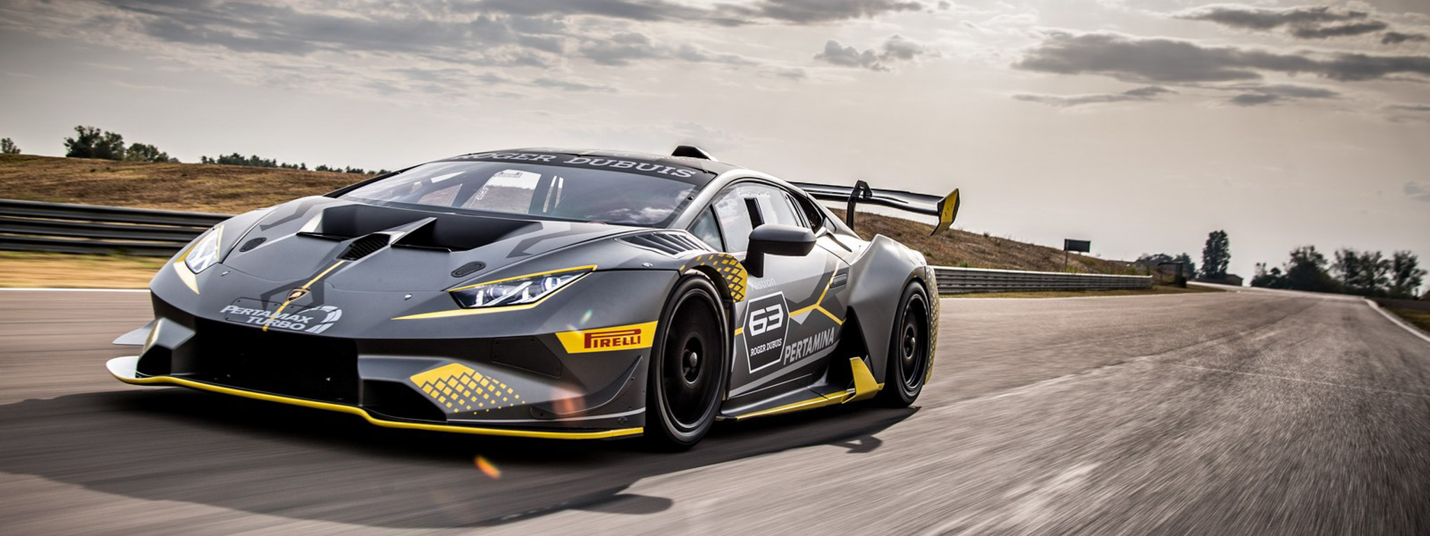 Lamborghini Huracan Super Trofeo EVO ra mắt với cải thiện về tính khí động  học