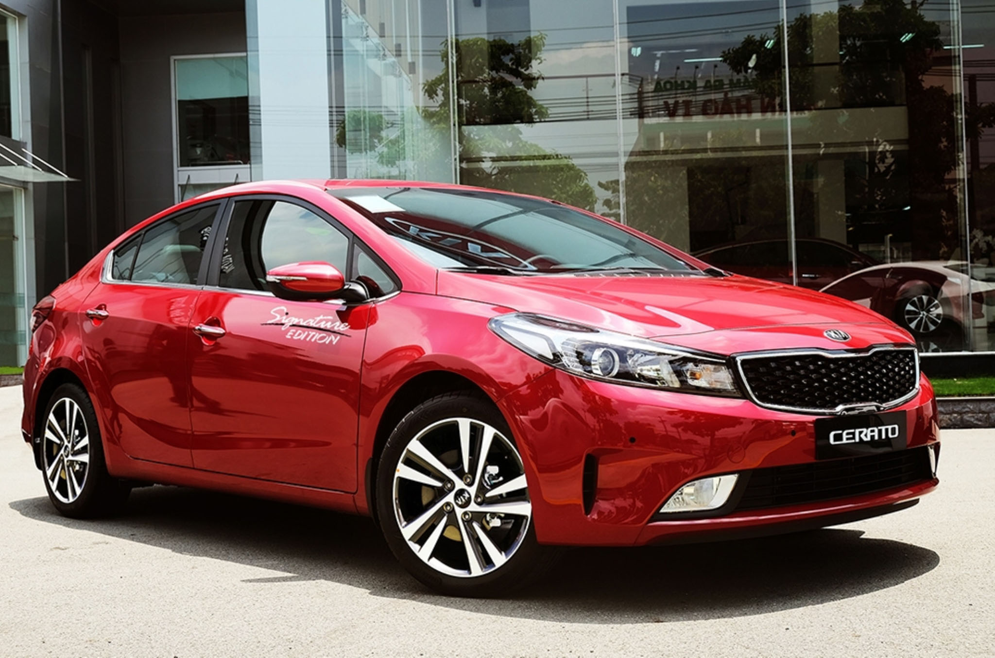 Kia-Cerato-Wireless-Charge-2.jpg