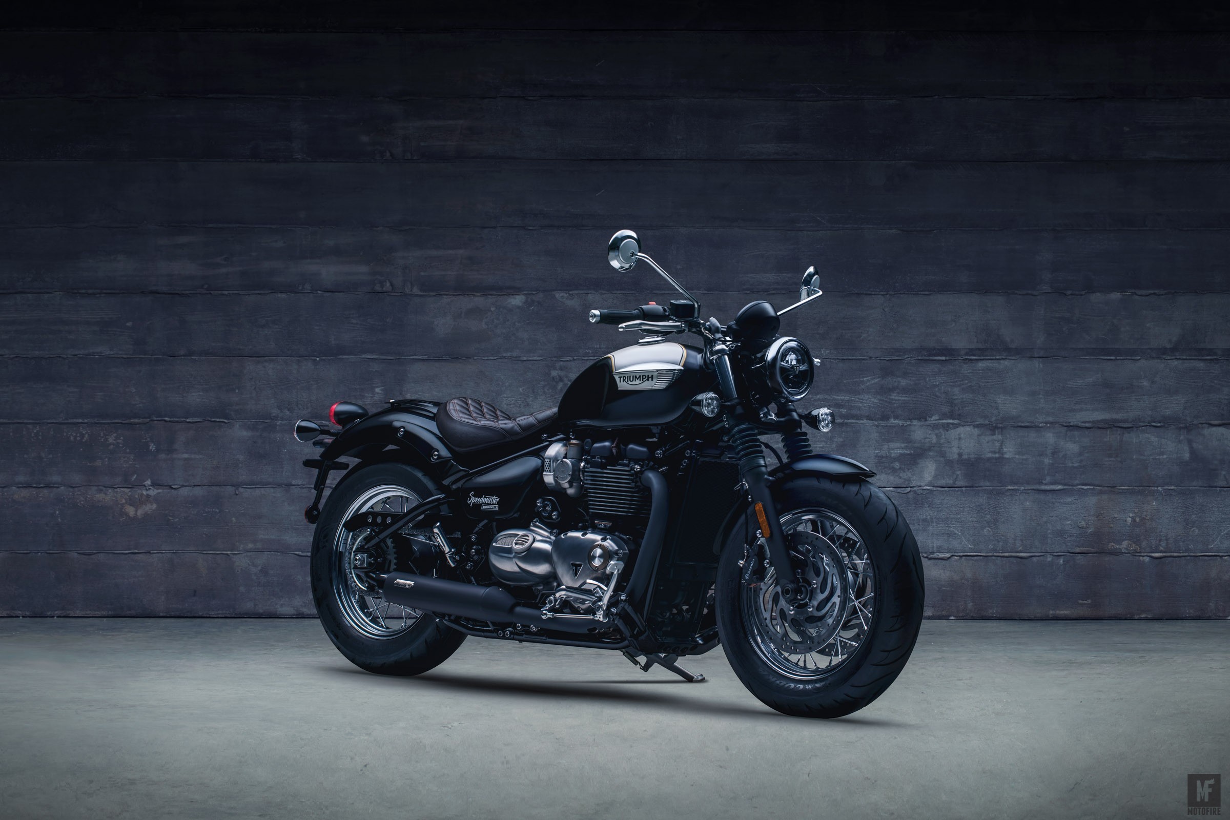 motofire-Speedmaster_Maverick_Kit_Front_Quarter.jpg