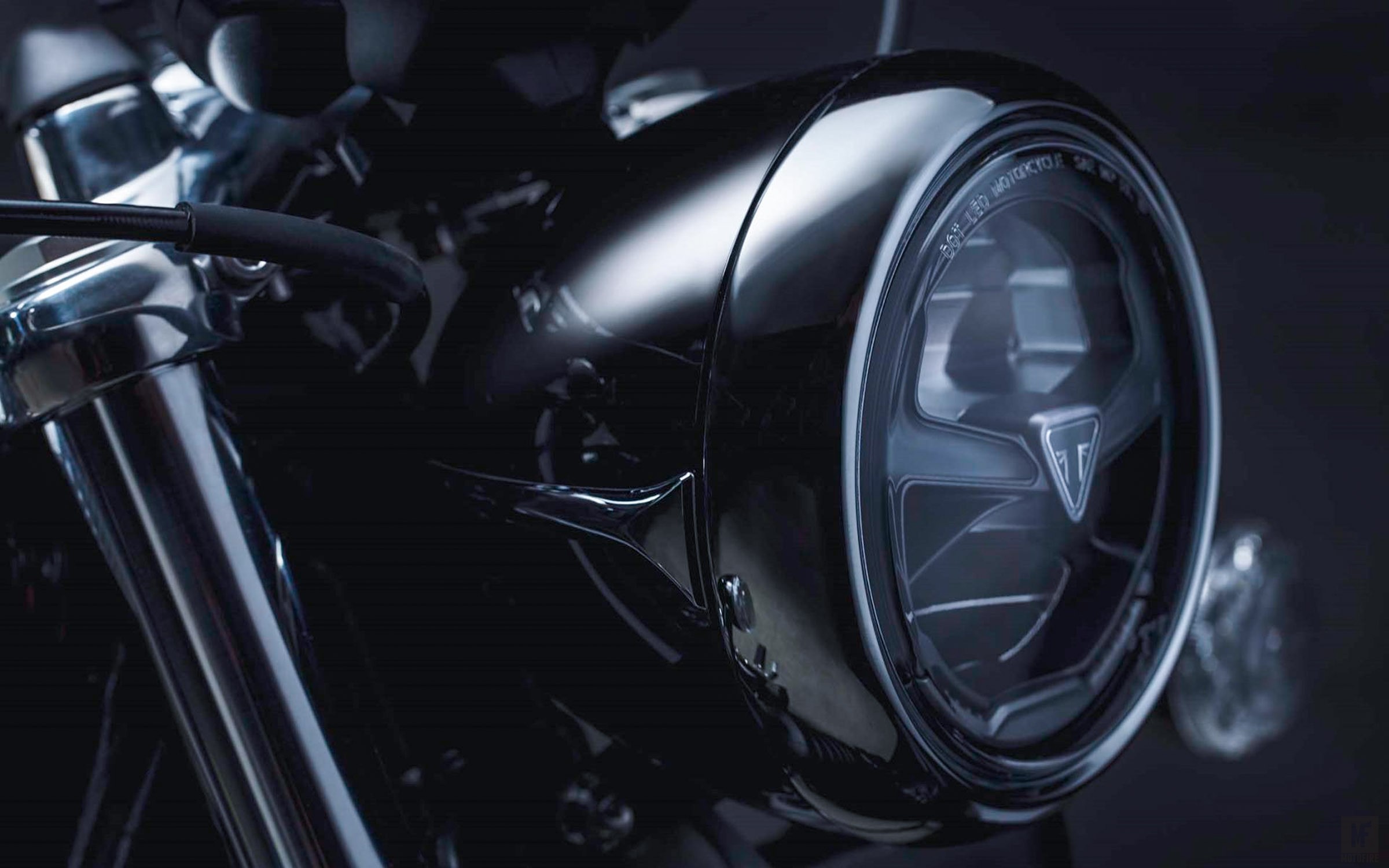 Triumph-Bonneville-Speedmaster-2018-Motofire-20.jpg