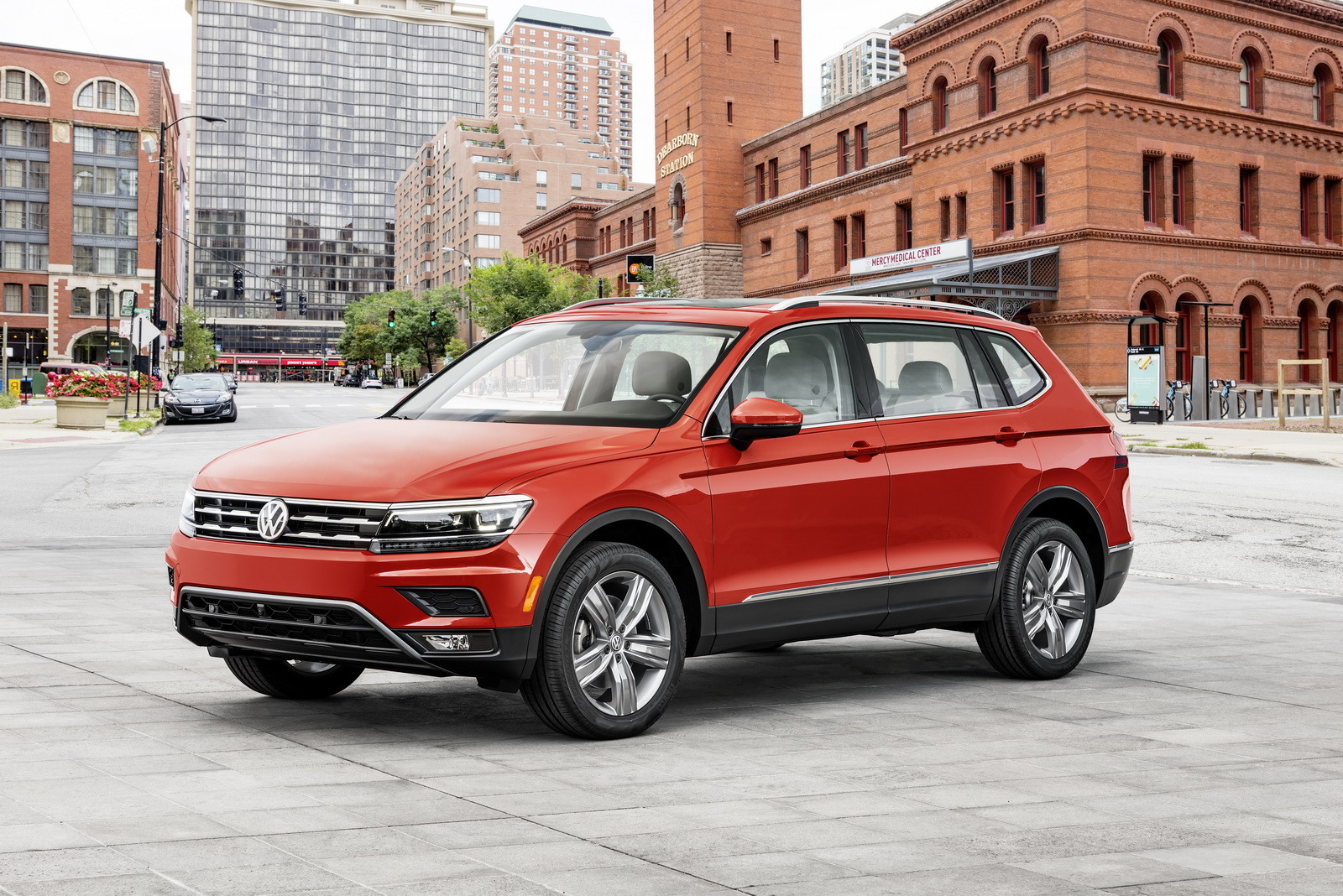 2018-VWTiguan-10.jpg