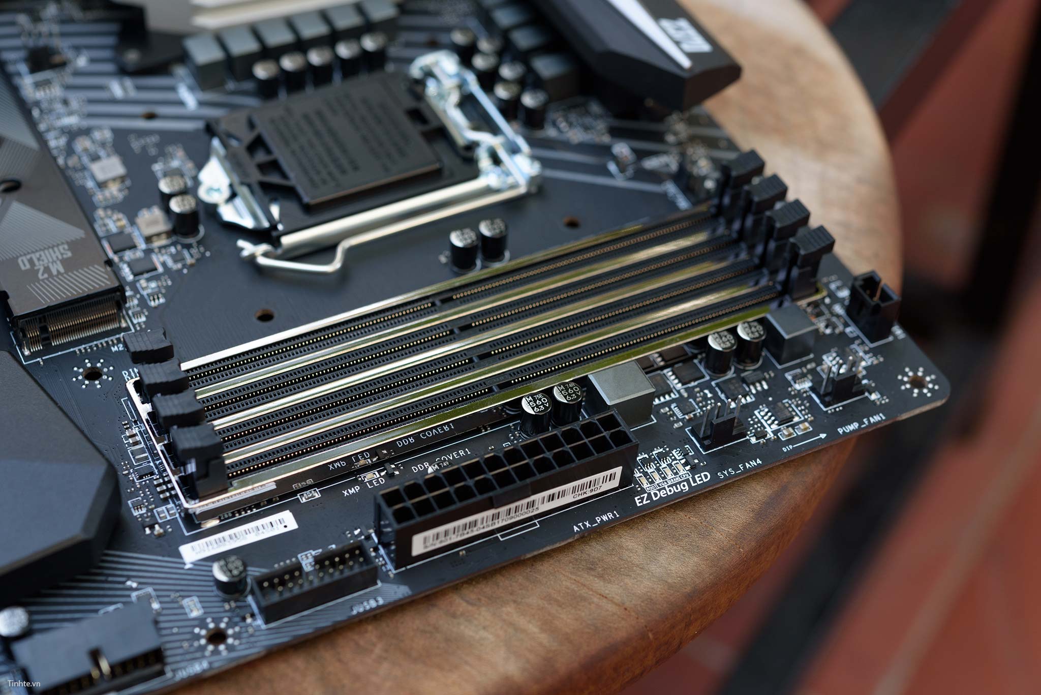 MSI Z370 Gaming_tinhte (9).jpg