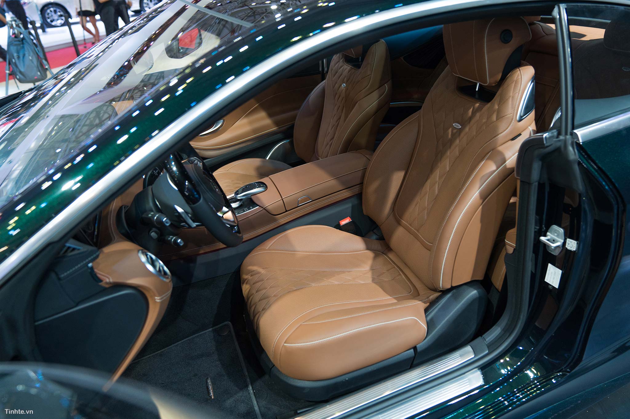 VIMS 2017] Mercedes-Benz S 400 4MATIC Coupé: xe hai cửa hạng sang giá 6,09  tỷ, lợi giá nhờ động cơ