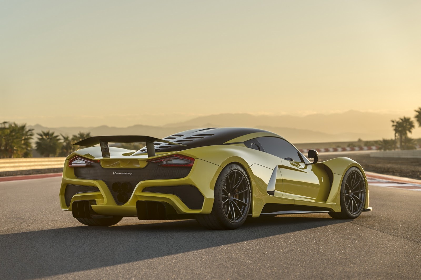 hennessey-venom-f5-unveiled-2.jpg