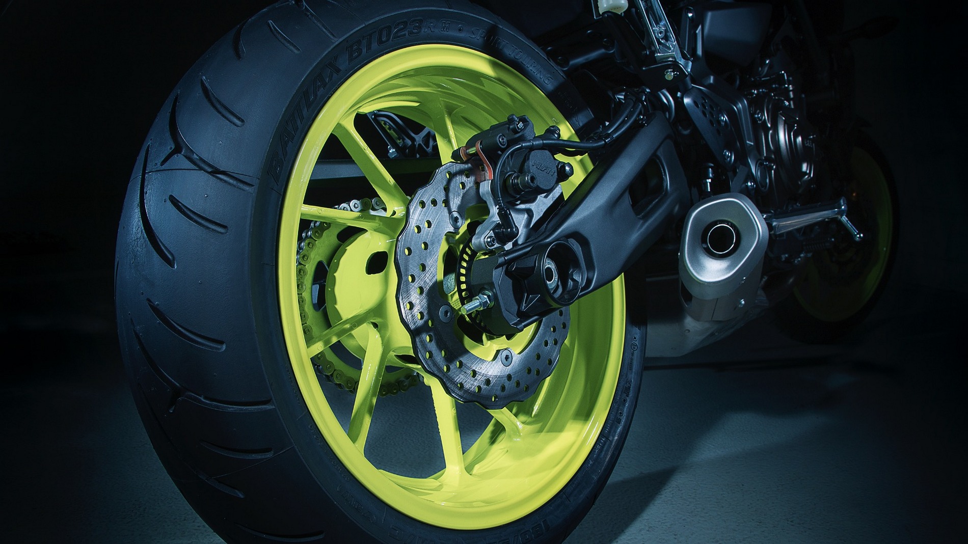 yamaha-mt07-2018-13.jpg