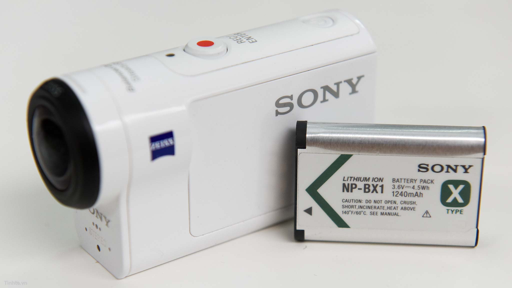 Huong dan su dung Sony FDR-X3000 11.jpg