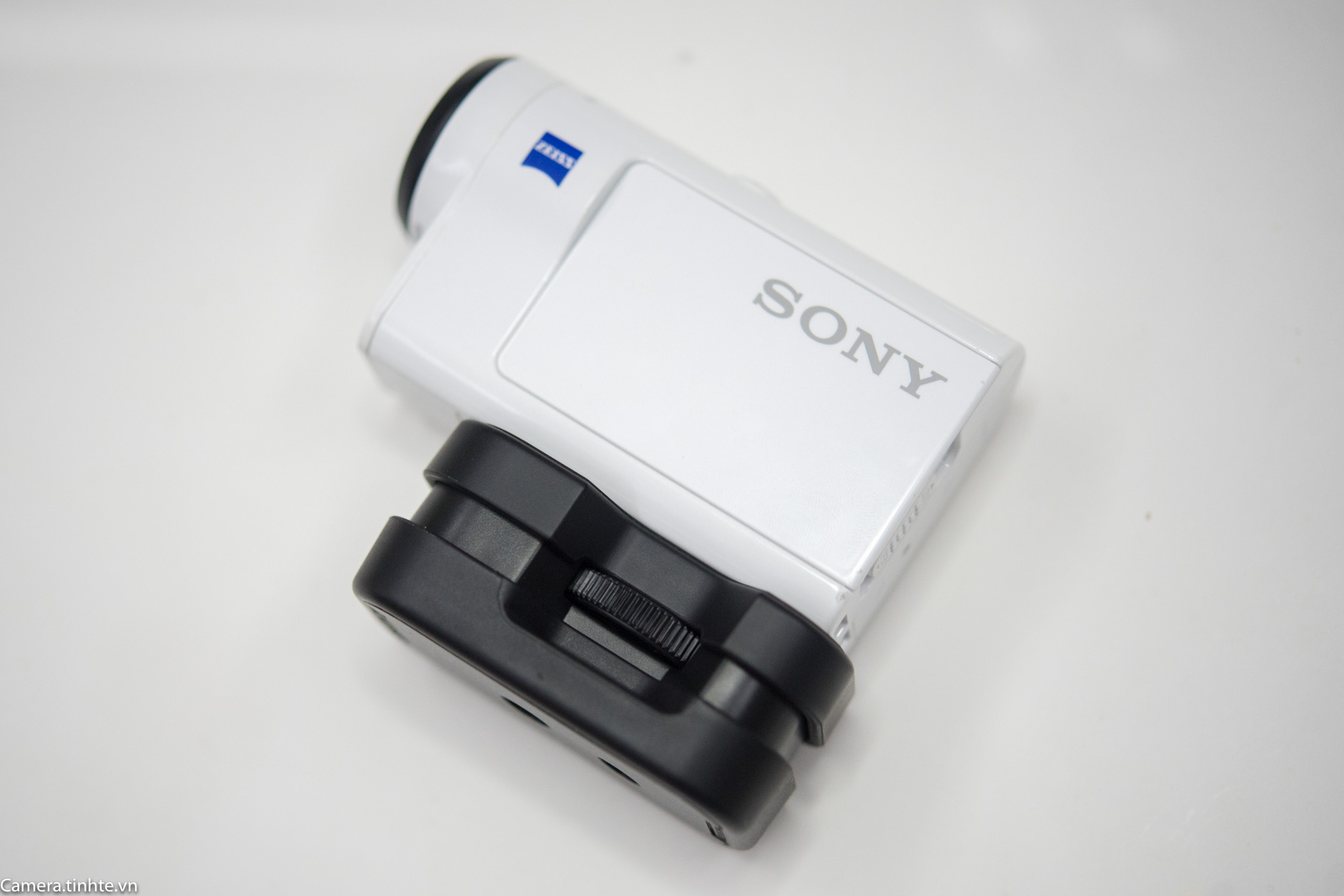 Phu kien Sony FDR-X3000 - Camera.tinhte.vn -12.jpg