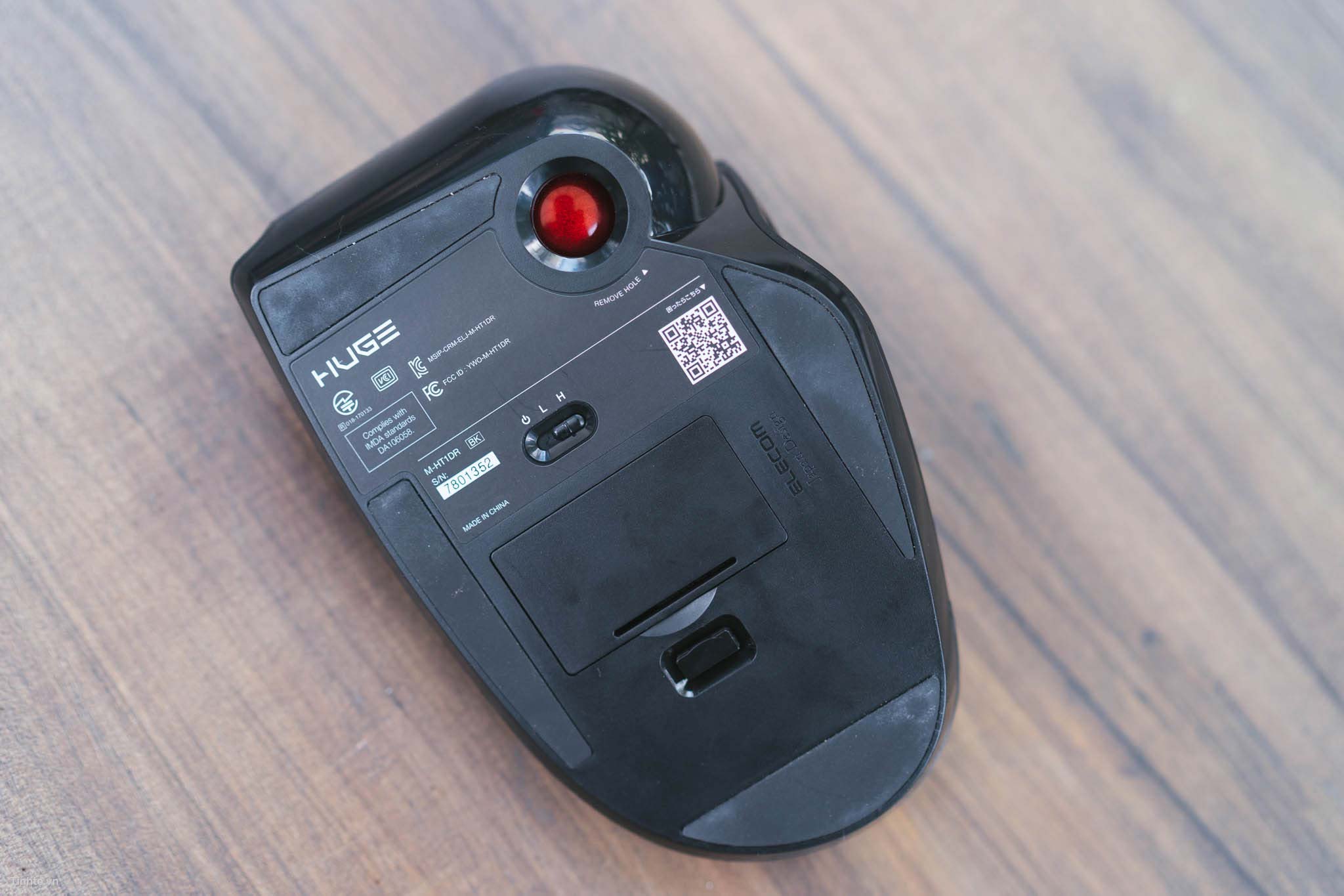Elecom_trackball-19.jpg