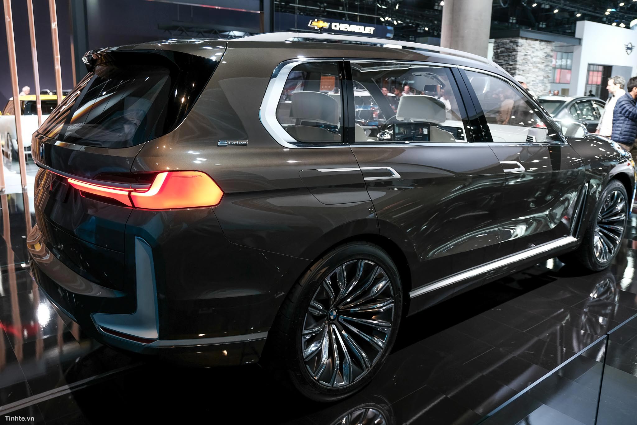 BMW_concept_X7_xe.tinhte.vn_3.jpg