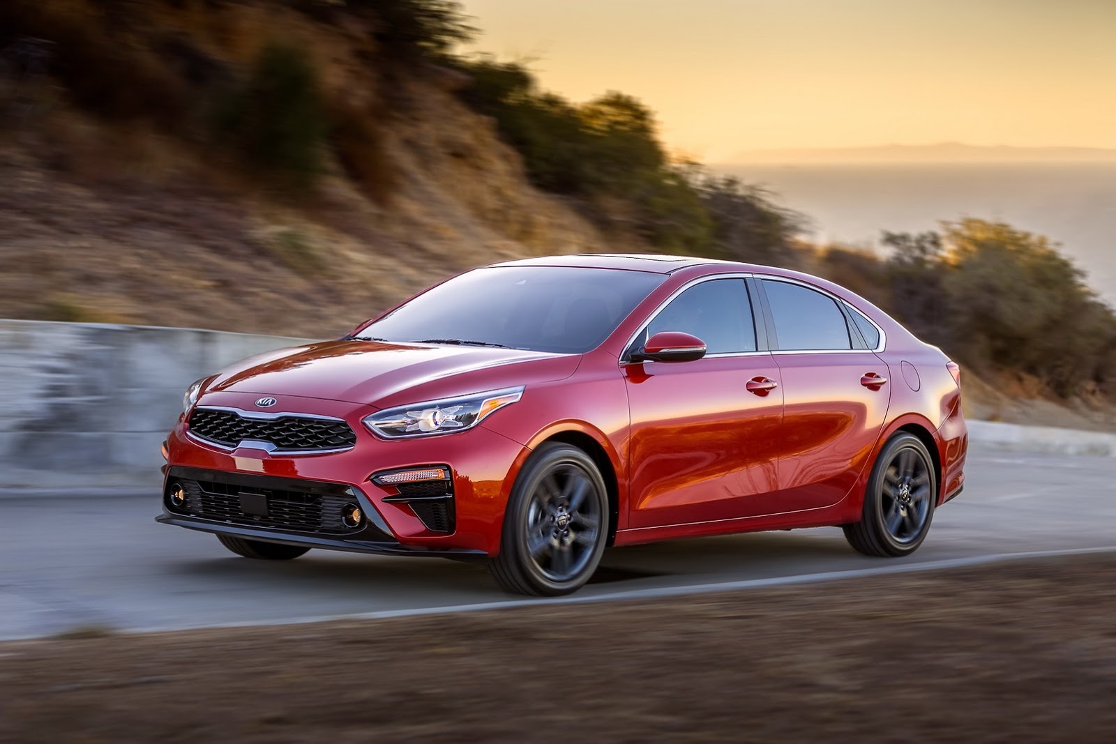 kia-forte-2019-unveiled-2.jpg