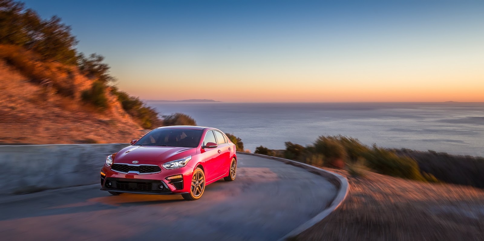 kia-forte-2019-unveiled-31.jpg