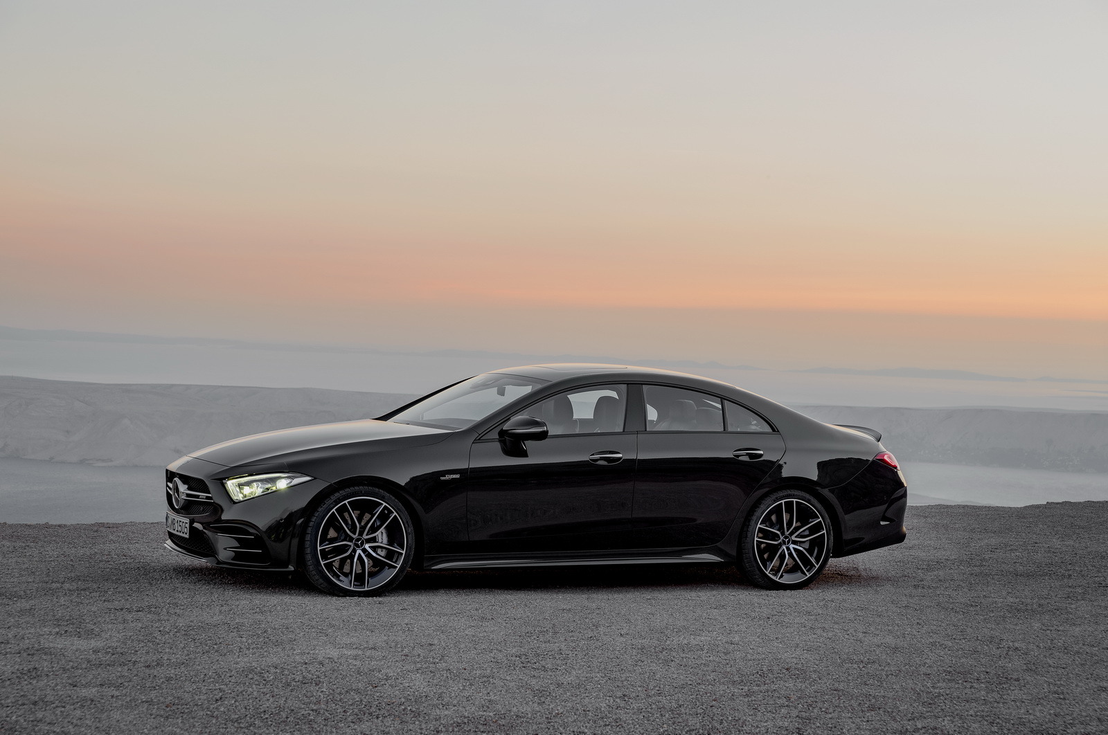 MERCEDES-AMG-CLS53-18.jpg