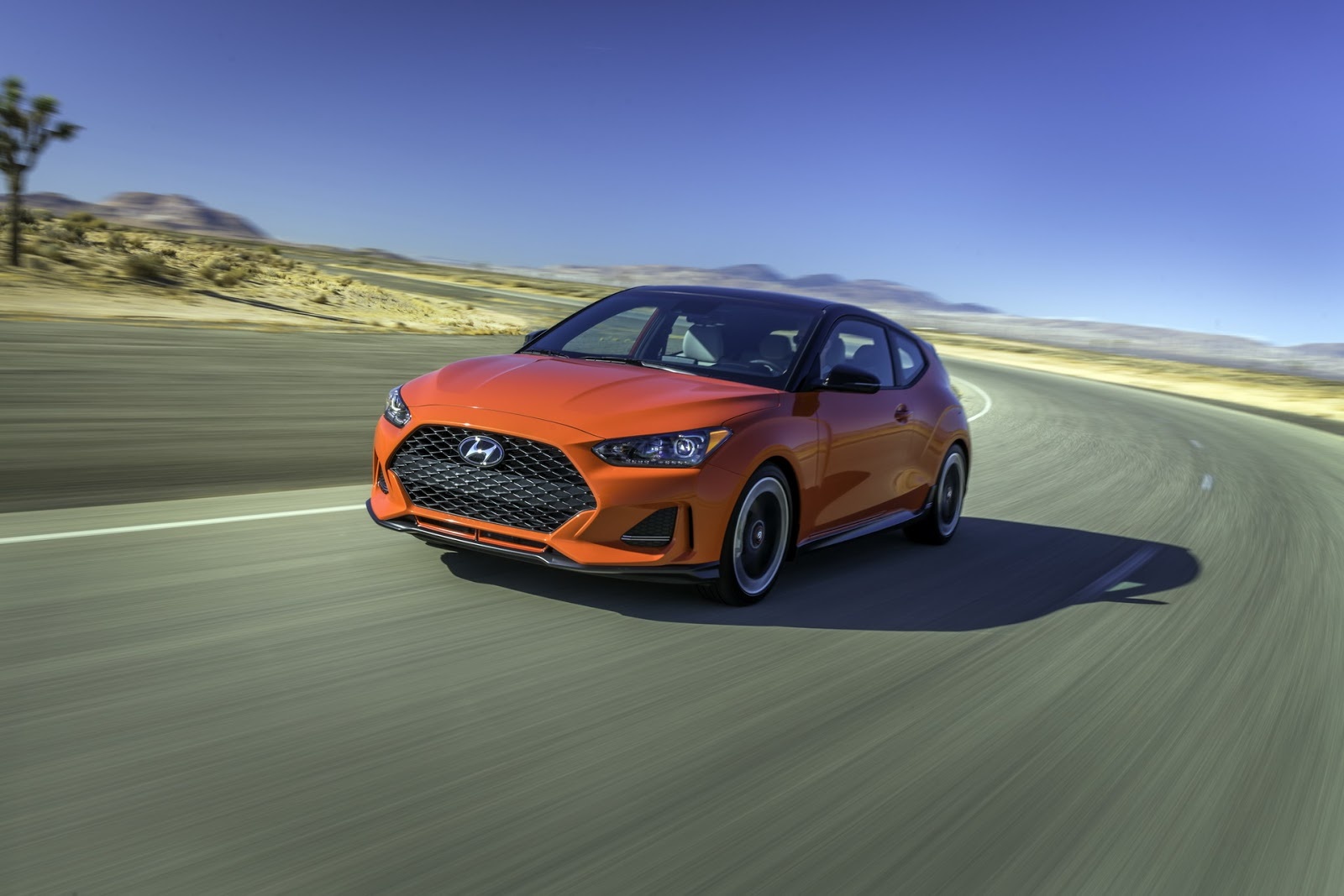 2019-Hyundai-Veloster-88.jpg