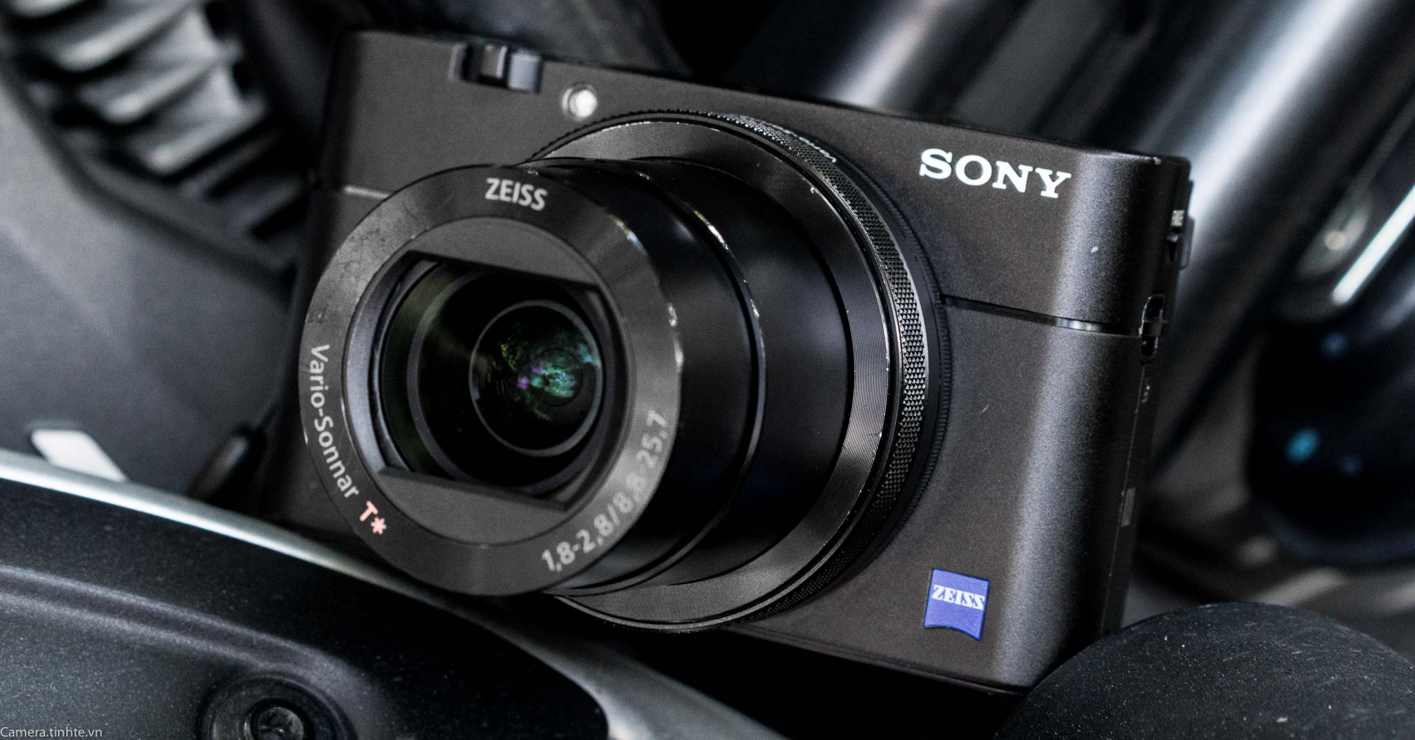 sony rx 100 v