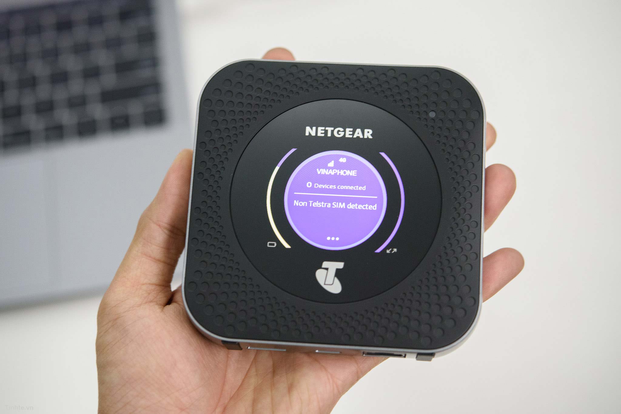 Netgear_Nighthawk_M1_tinhte_2.jpg