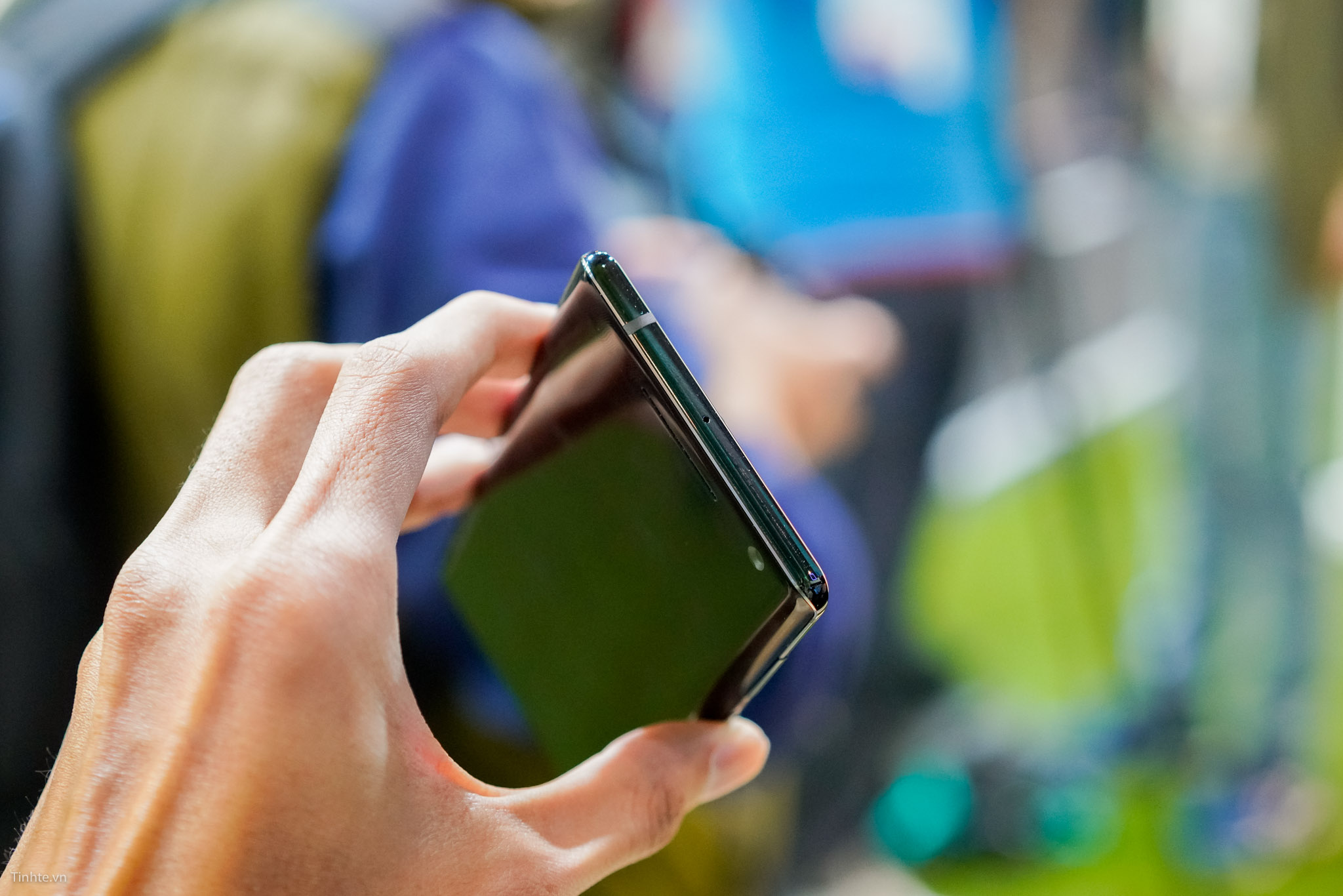 Nokia-8-Sirocco-tinhte-6.jpg