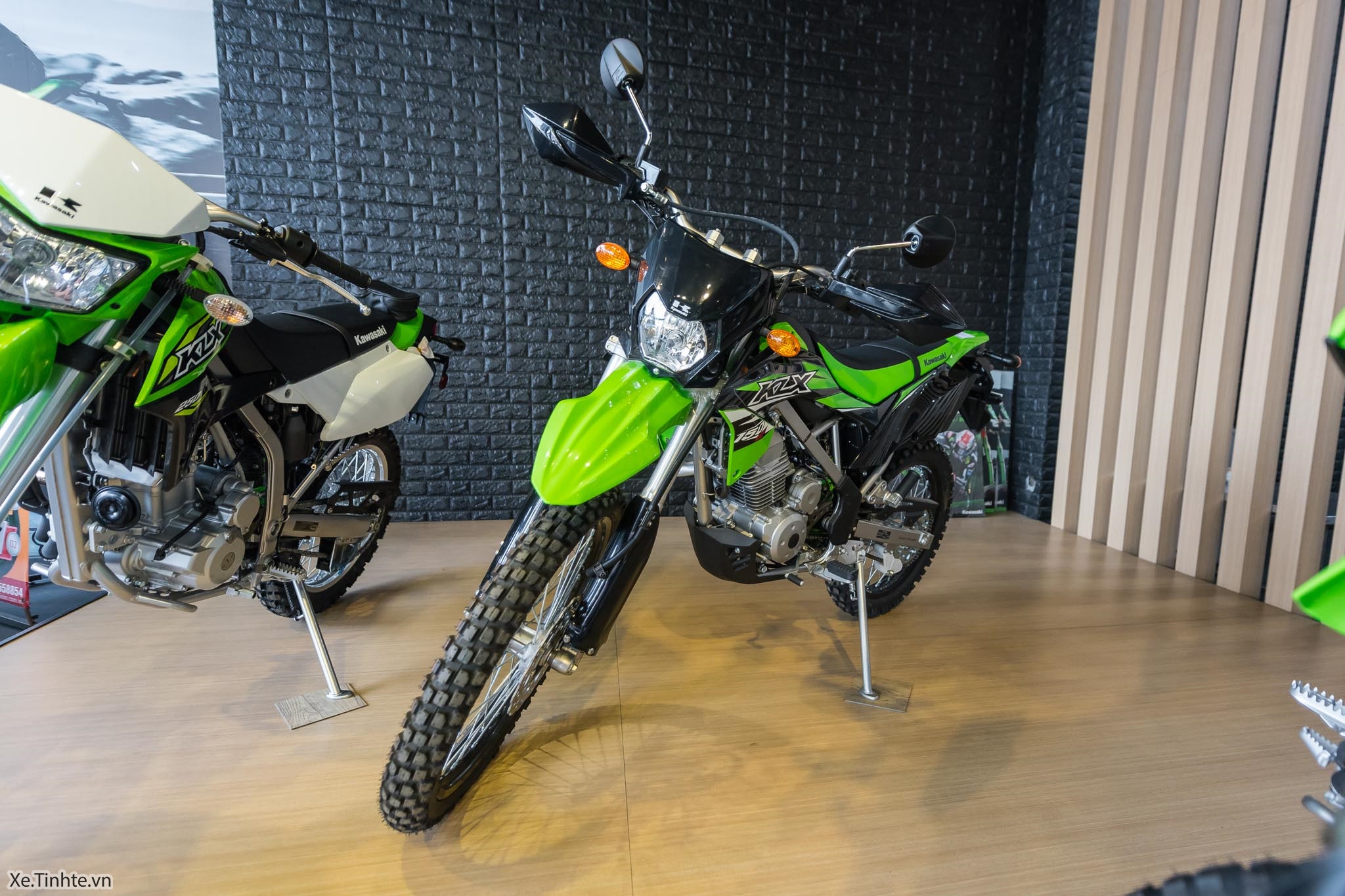 Kawasaki_KLX_150BF_Xe_Tinhte-002.jpg