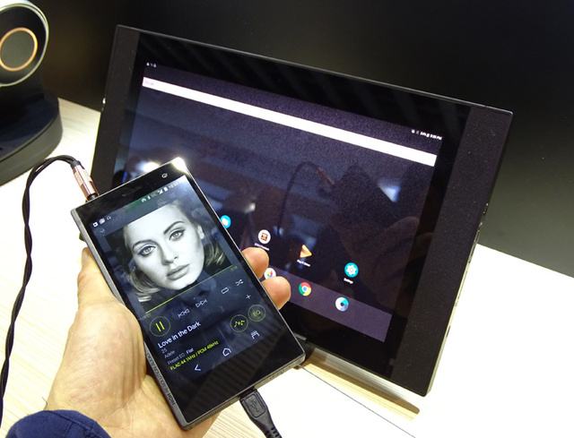 tablet_onkyo_Tinhte_2.jpg